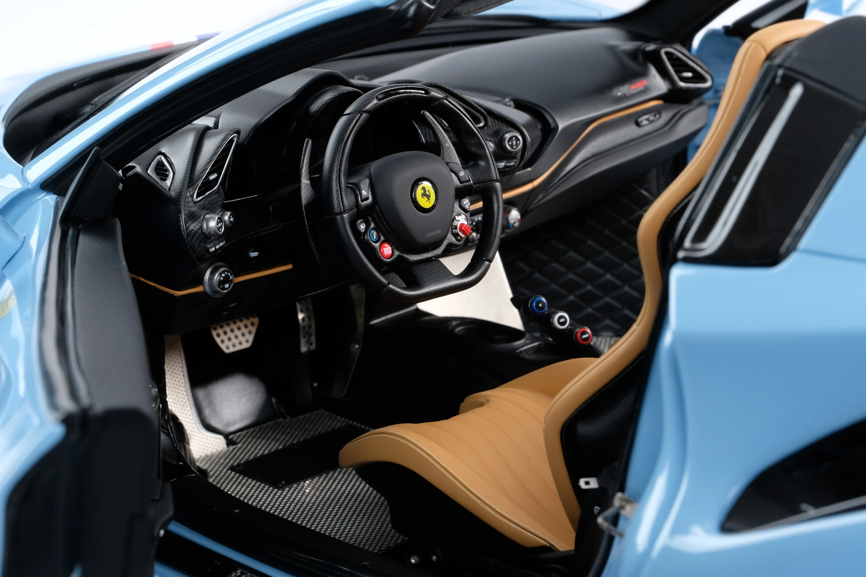 Ferrari 488 GTB & Spider - Tailor Made - Image 38