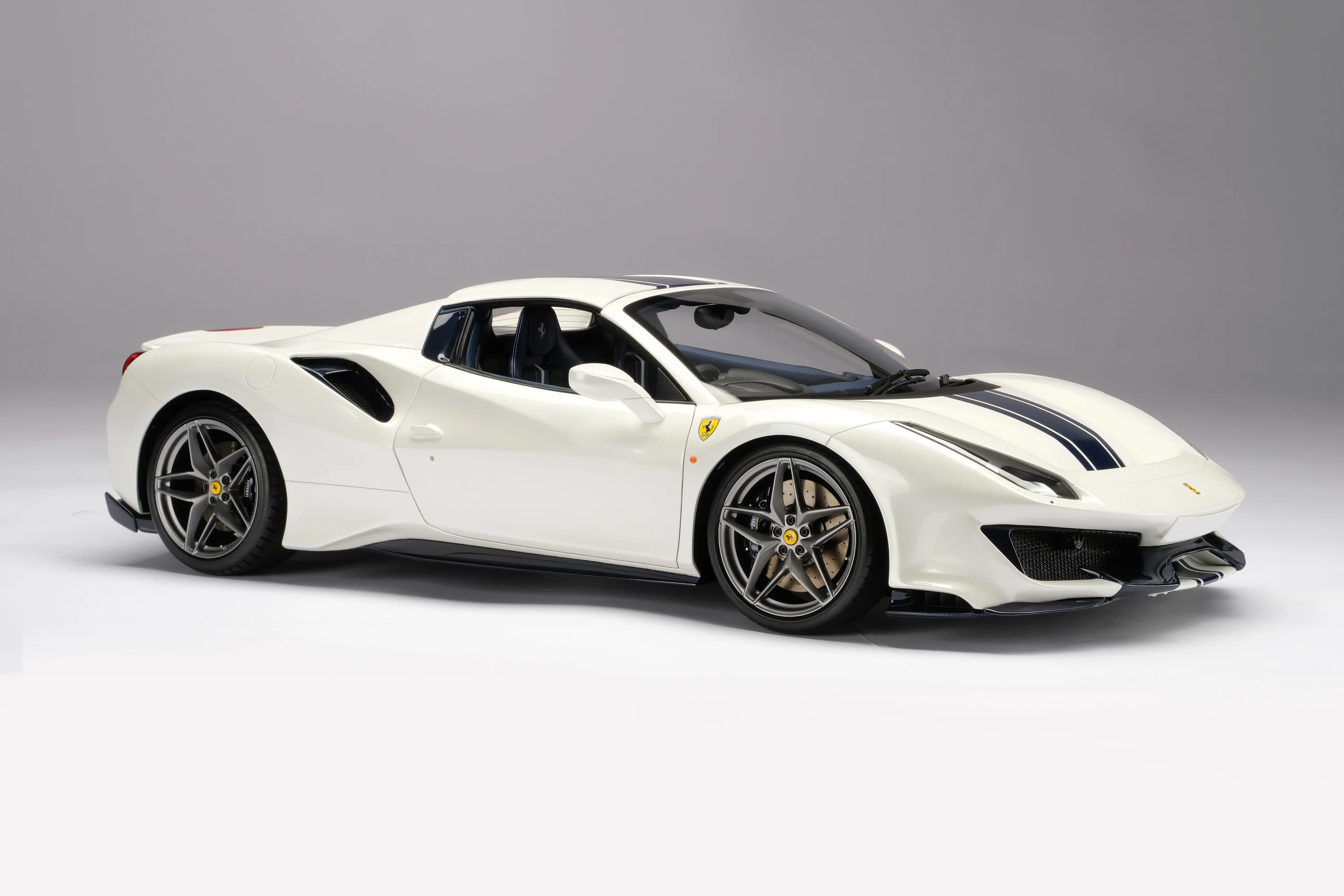 Ferrari 488 GTB & Spider - Tailor Made - Image 39