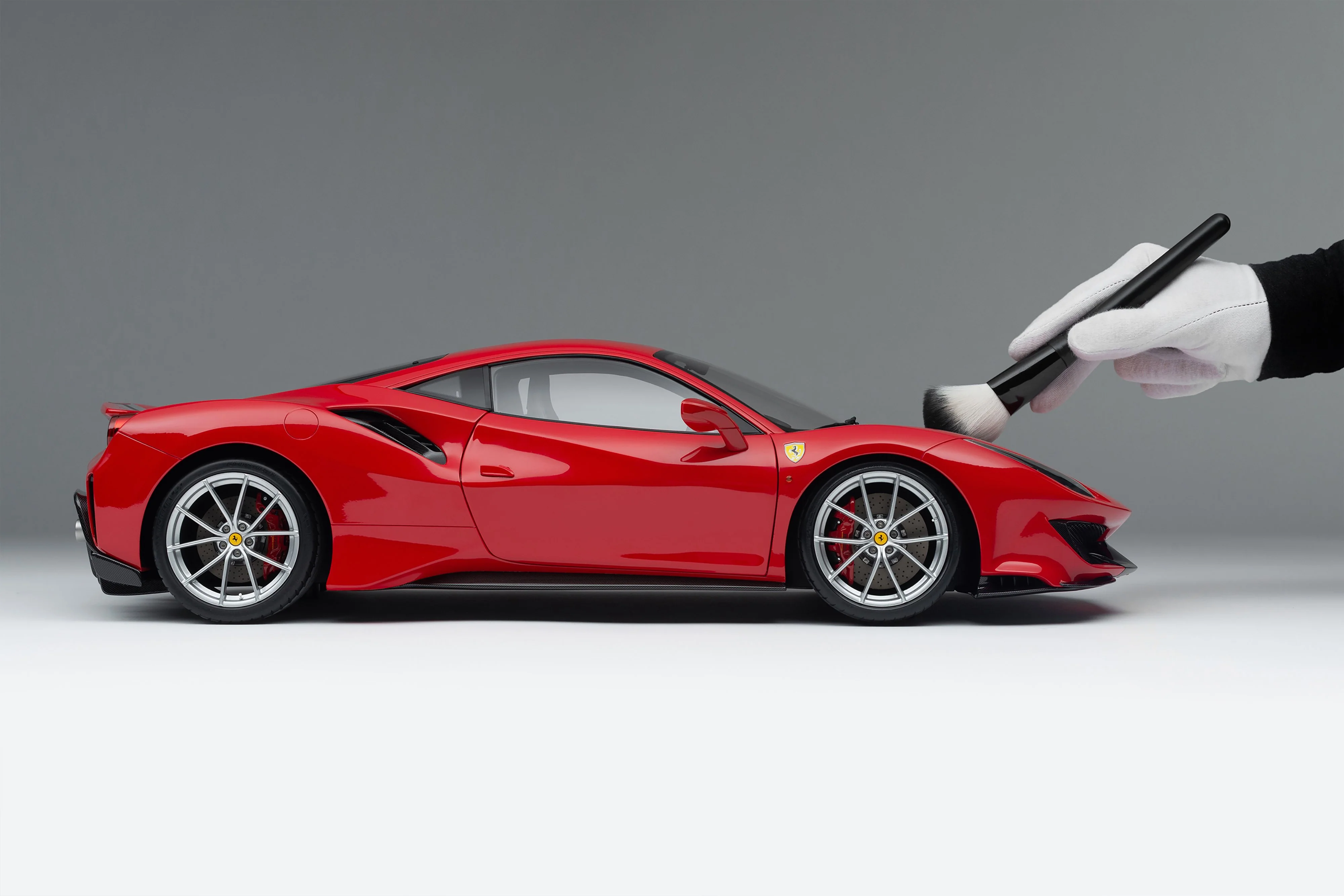 Ferrari 488 Pista (2018) - Image 3