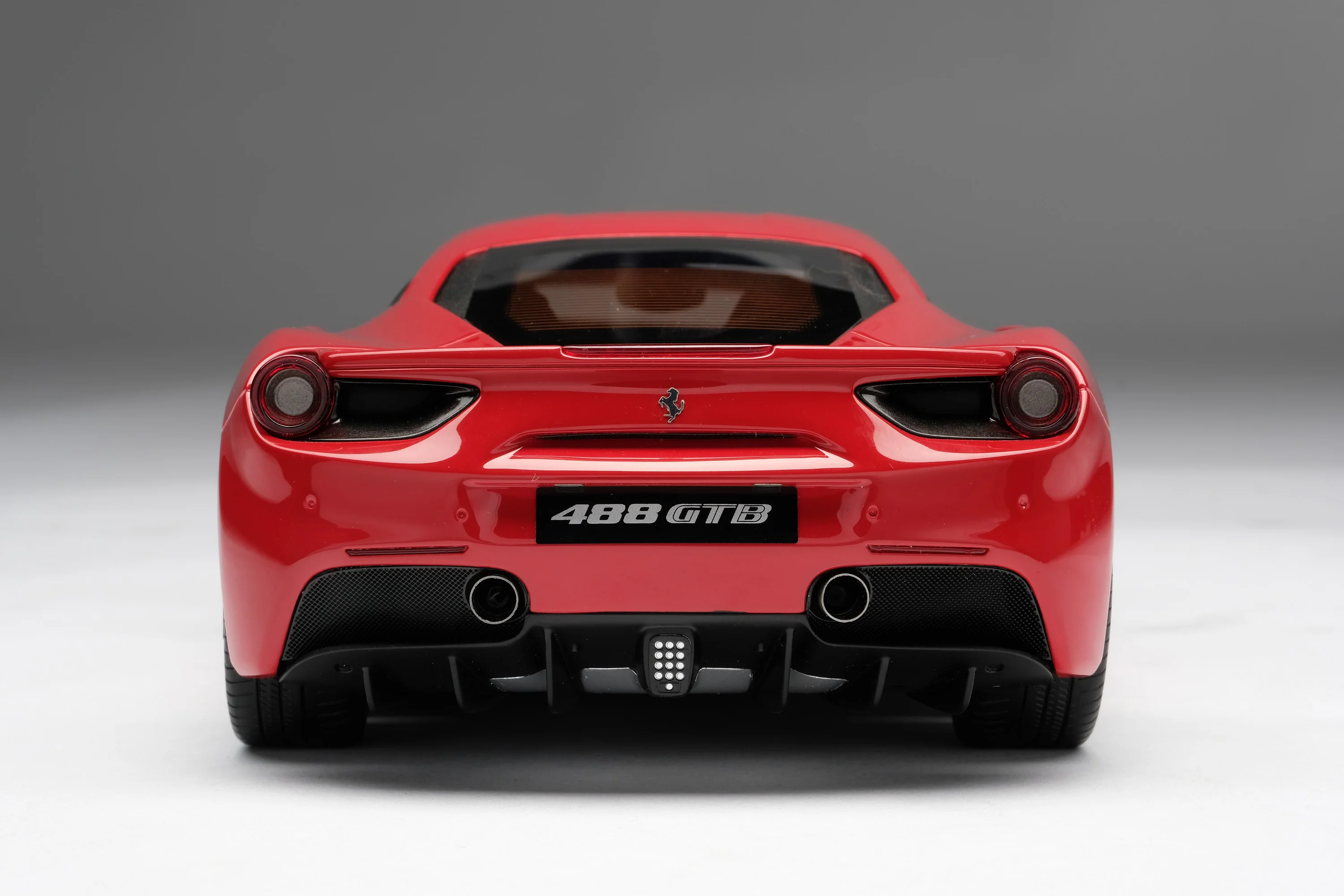 Ferrari 488 GTB - Image 15