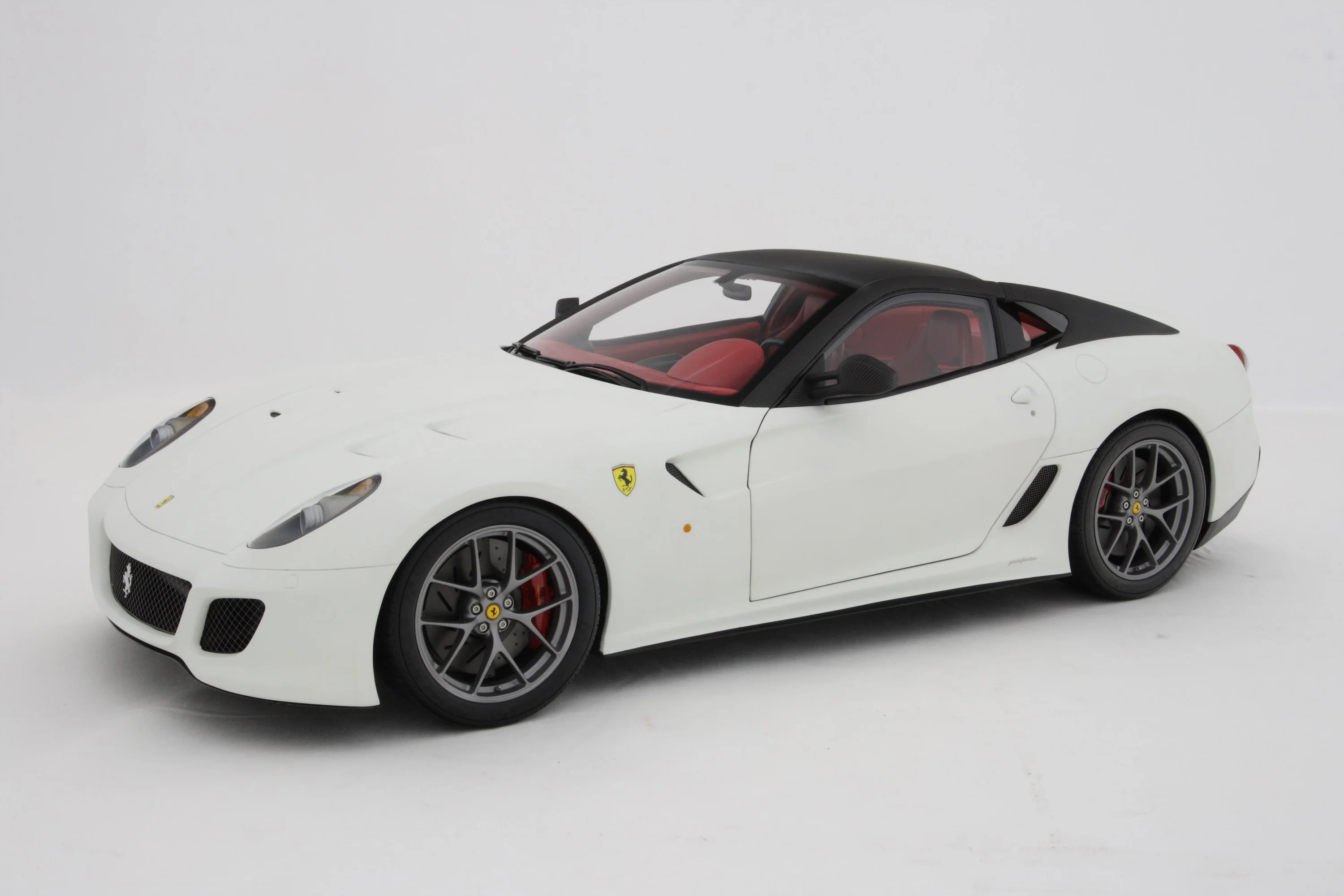 Ferrari 599 - Tailor Made - Image 31