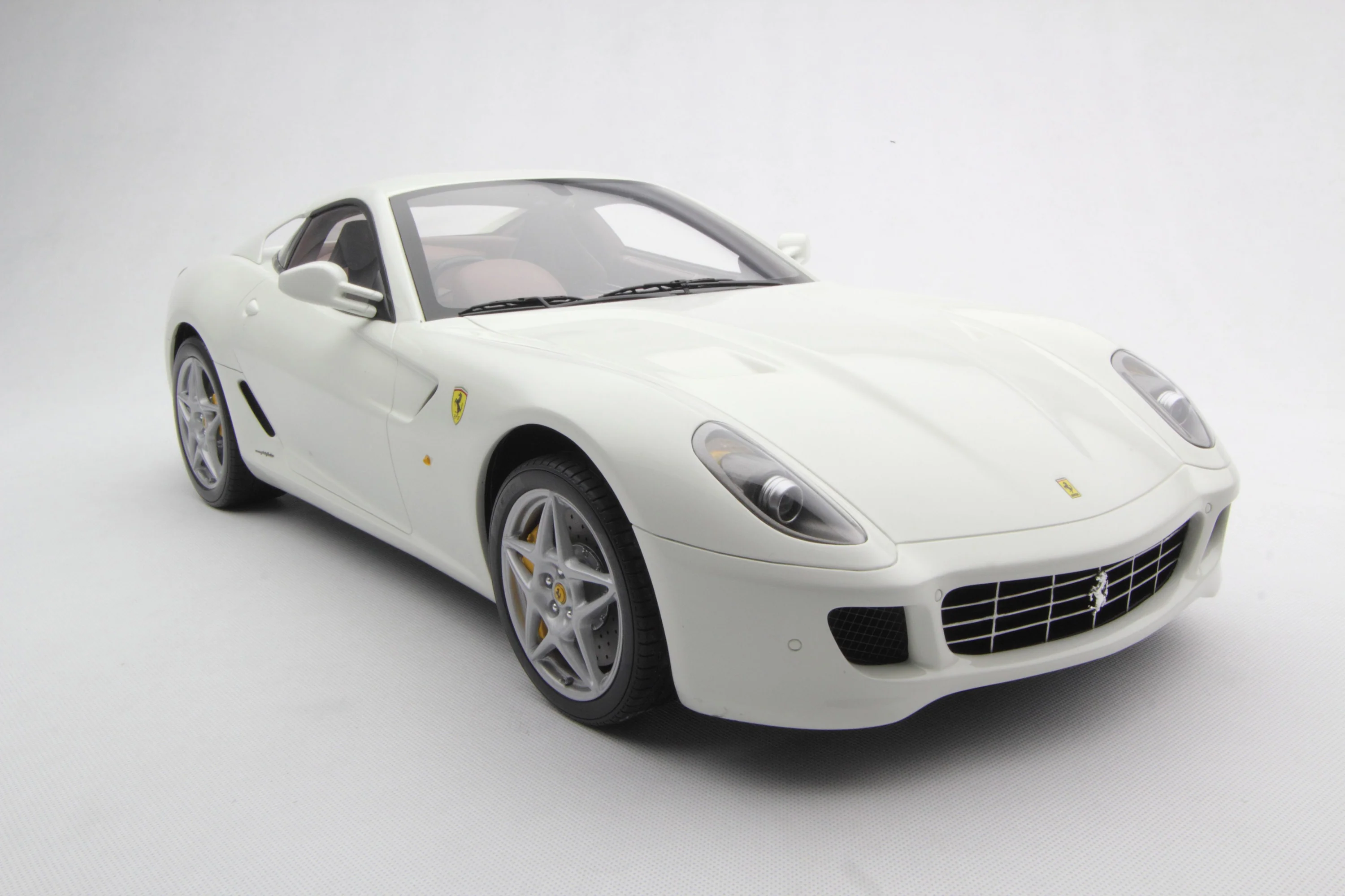 Ferrari 599 - Tailor Made - Image 38
