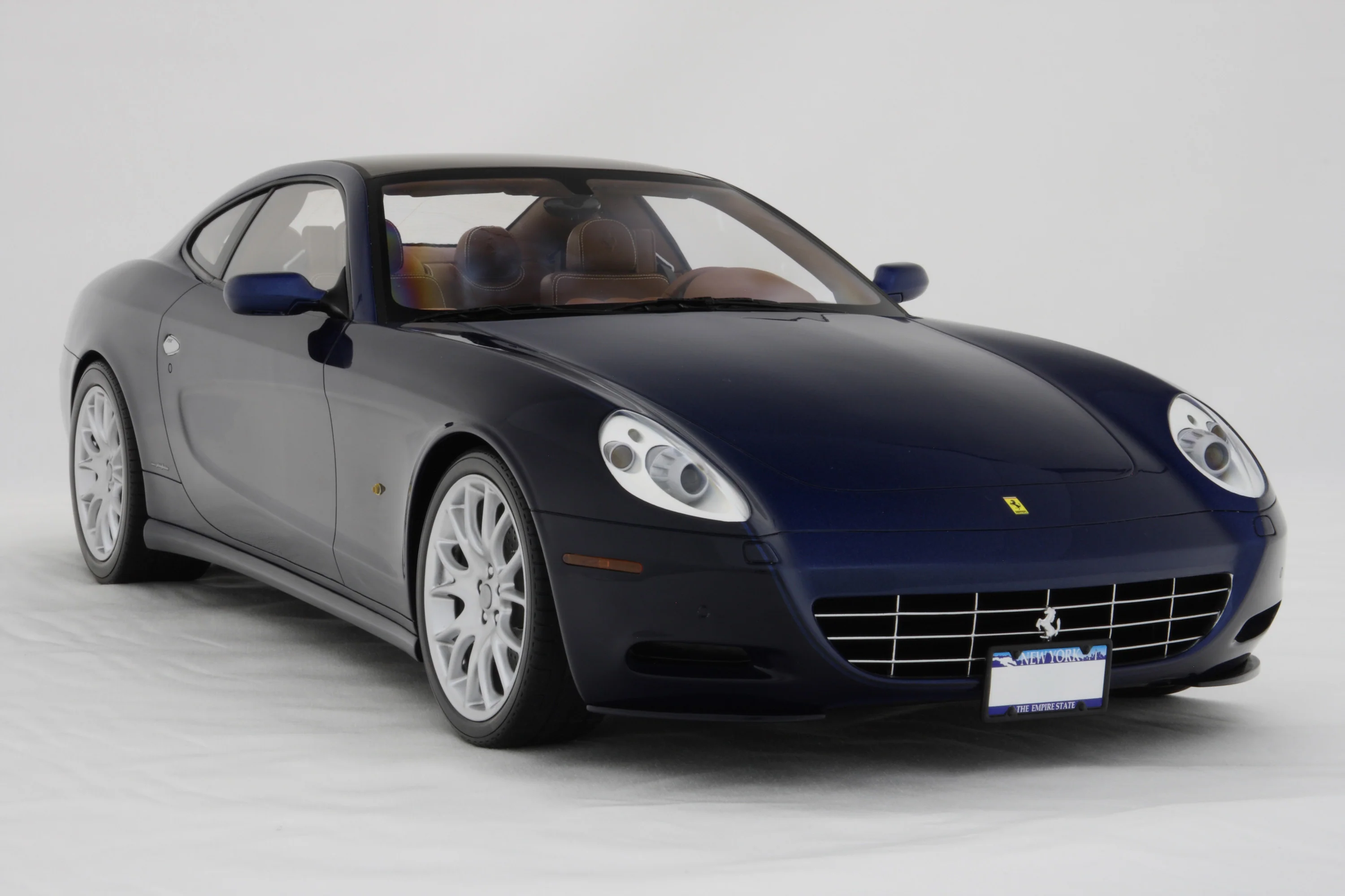 Ferrari 612 Sessanta - Tailor Made - Image 4