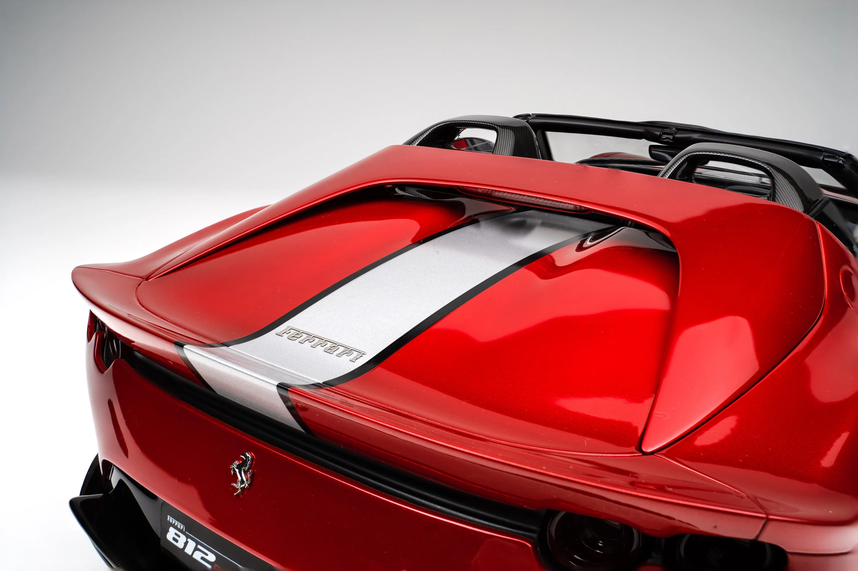 Ferrari 812 Competizione A (2021) - Image 14