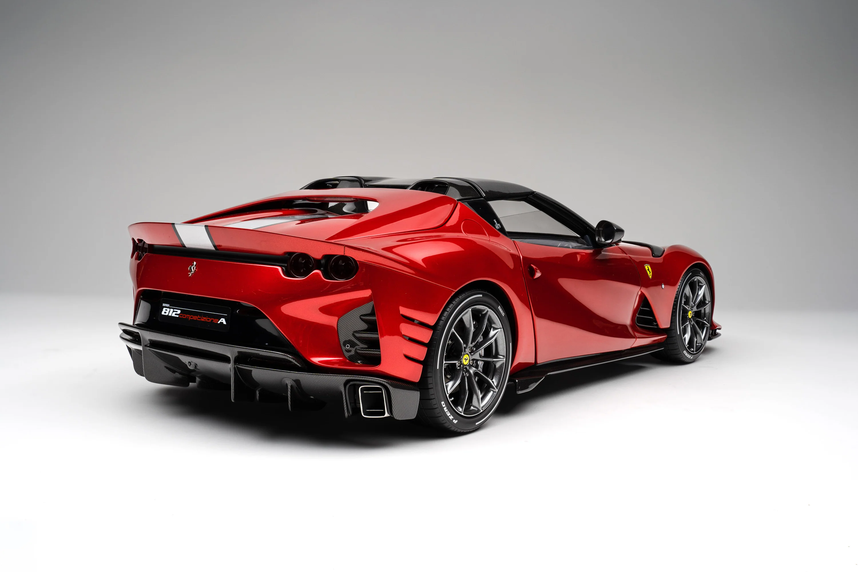 Ferrari 812 Competizione A (2021) - Image 17