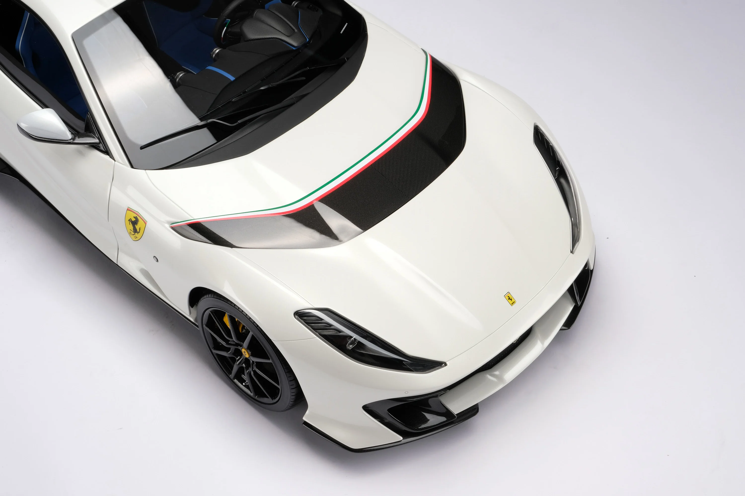 Ferrari 812 Competizione & Competizione A - Tailor Made - Image 16