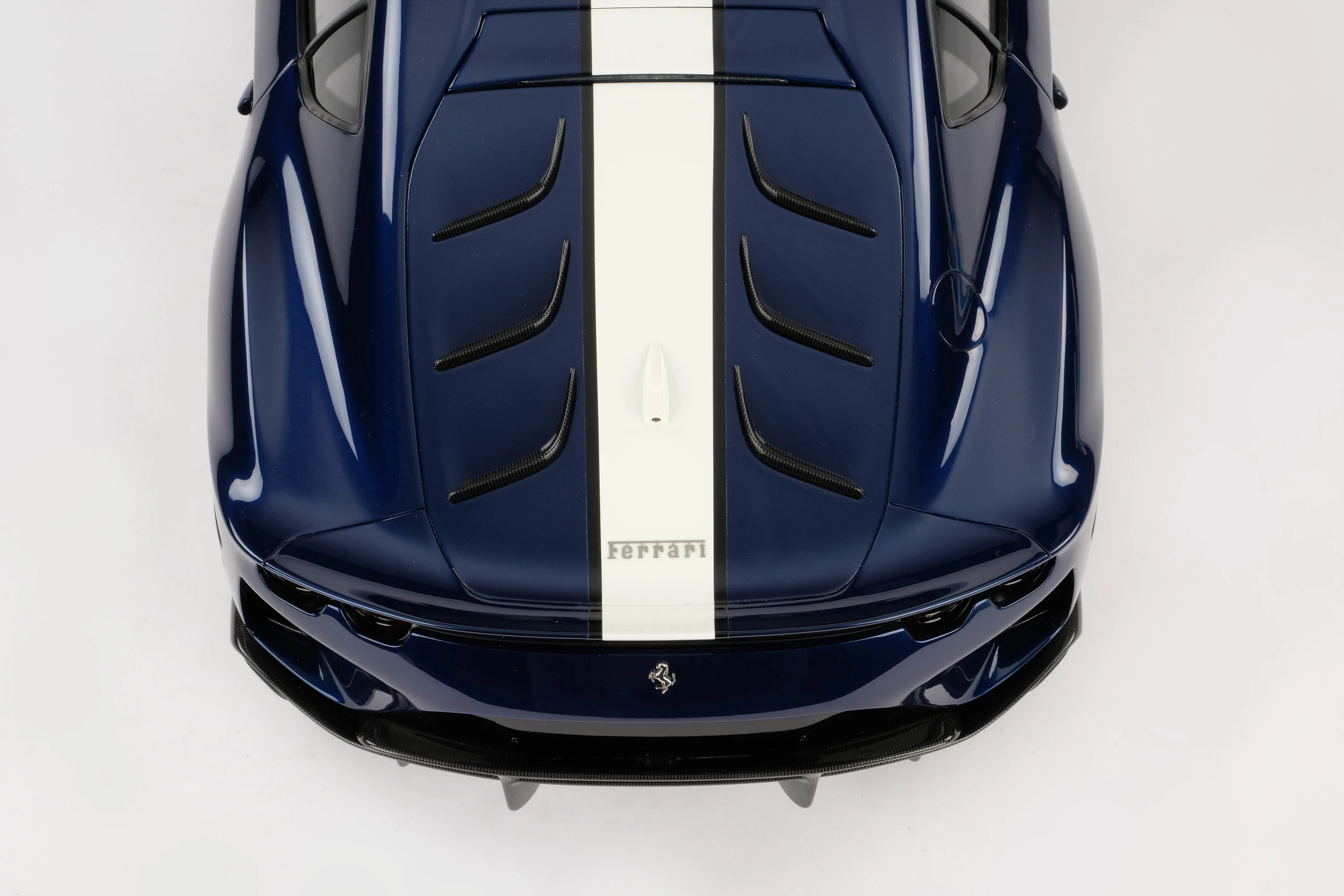 Ferrari 812 Competizione & Competizione A - Tailor Made - Image 18