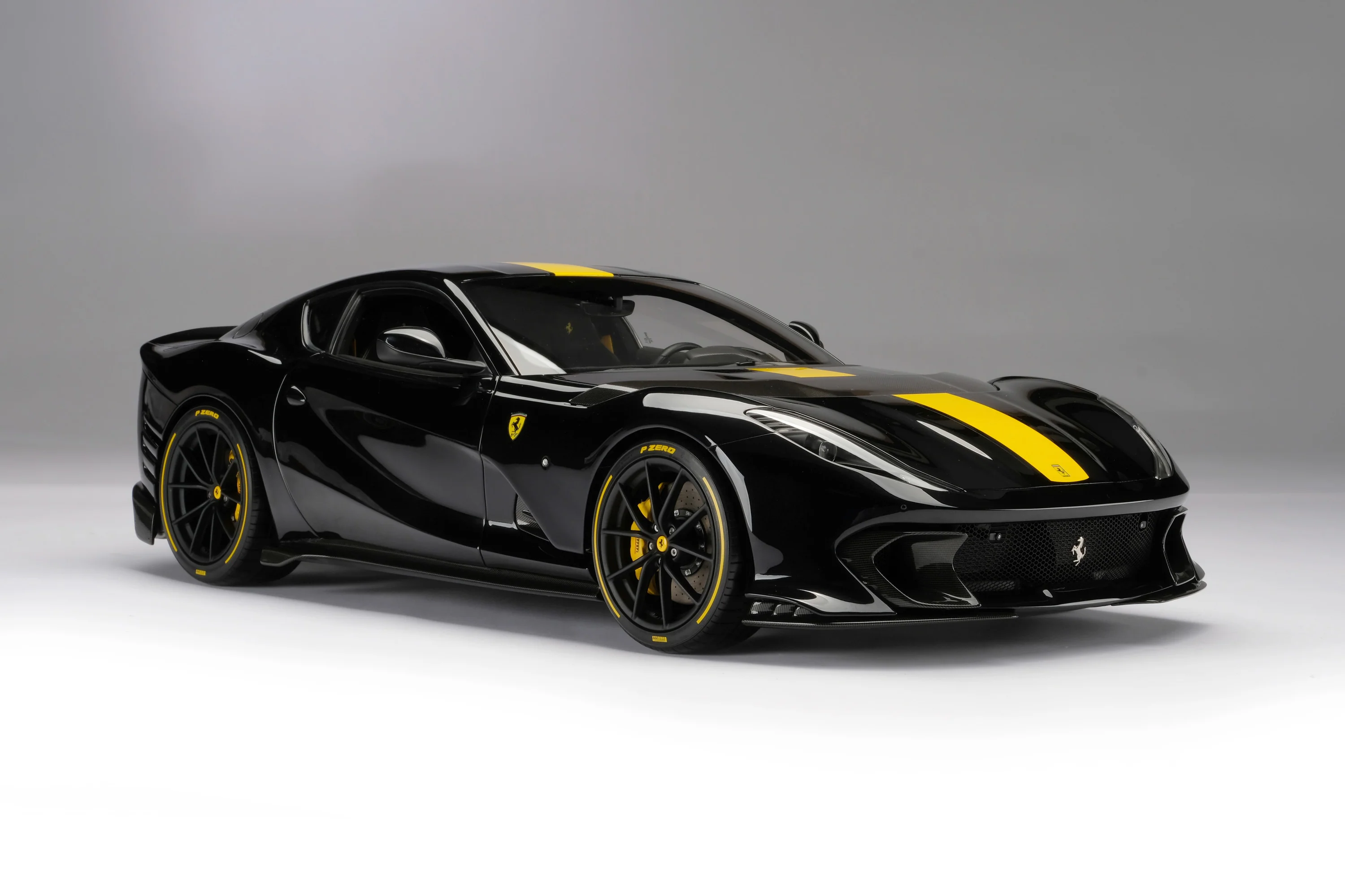 Ferrari 812 Competizione & Competizione A - Tailor Made - Image 25