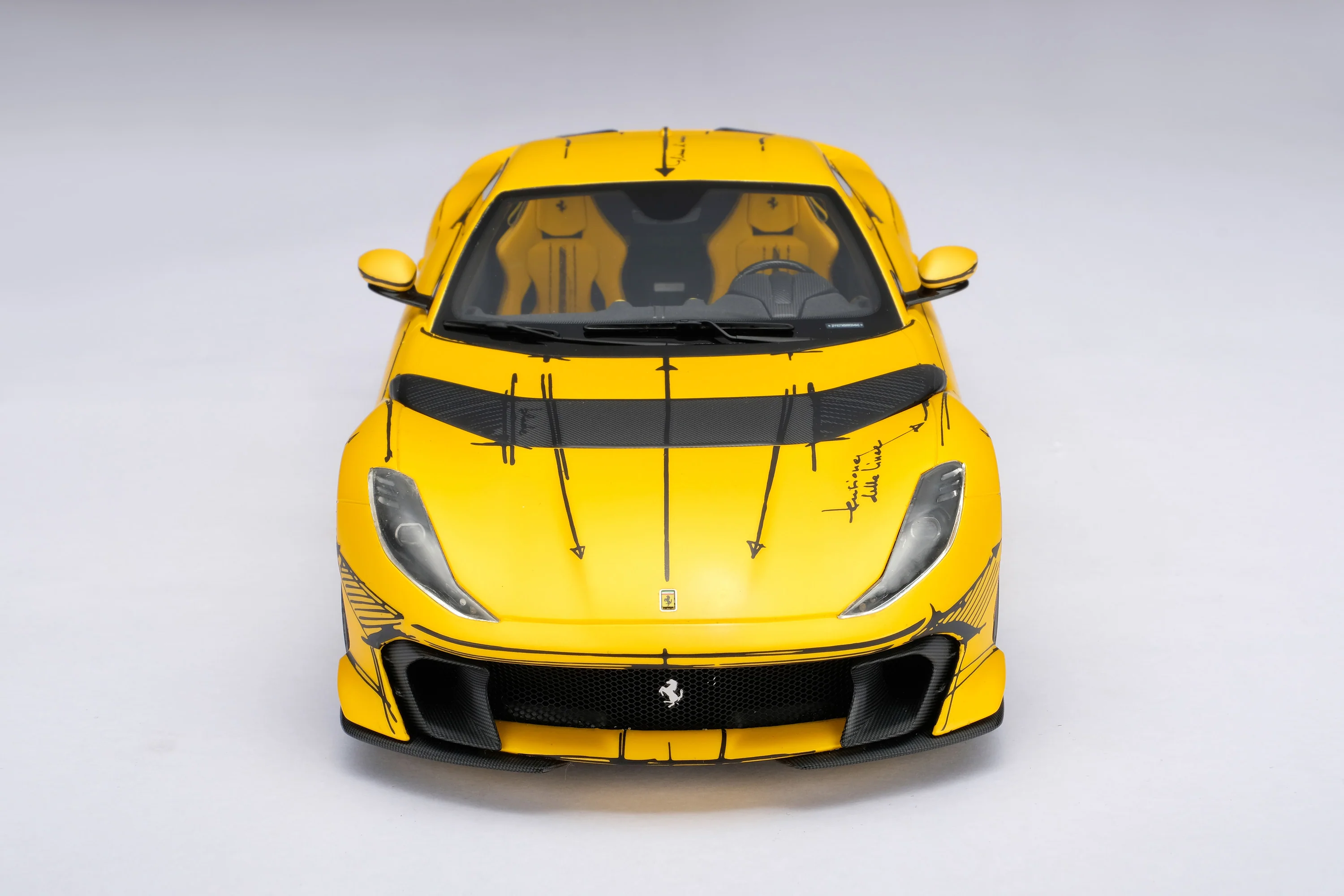 Ferrari 812 Competizione Tailor Made - Image 10