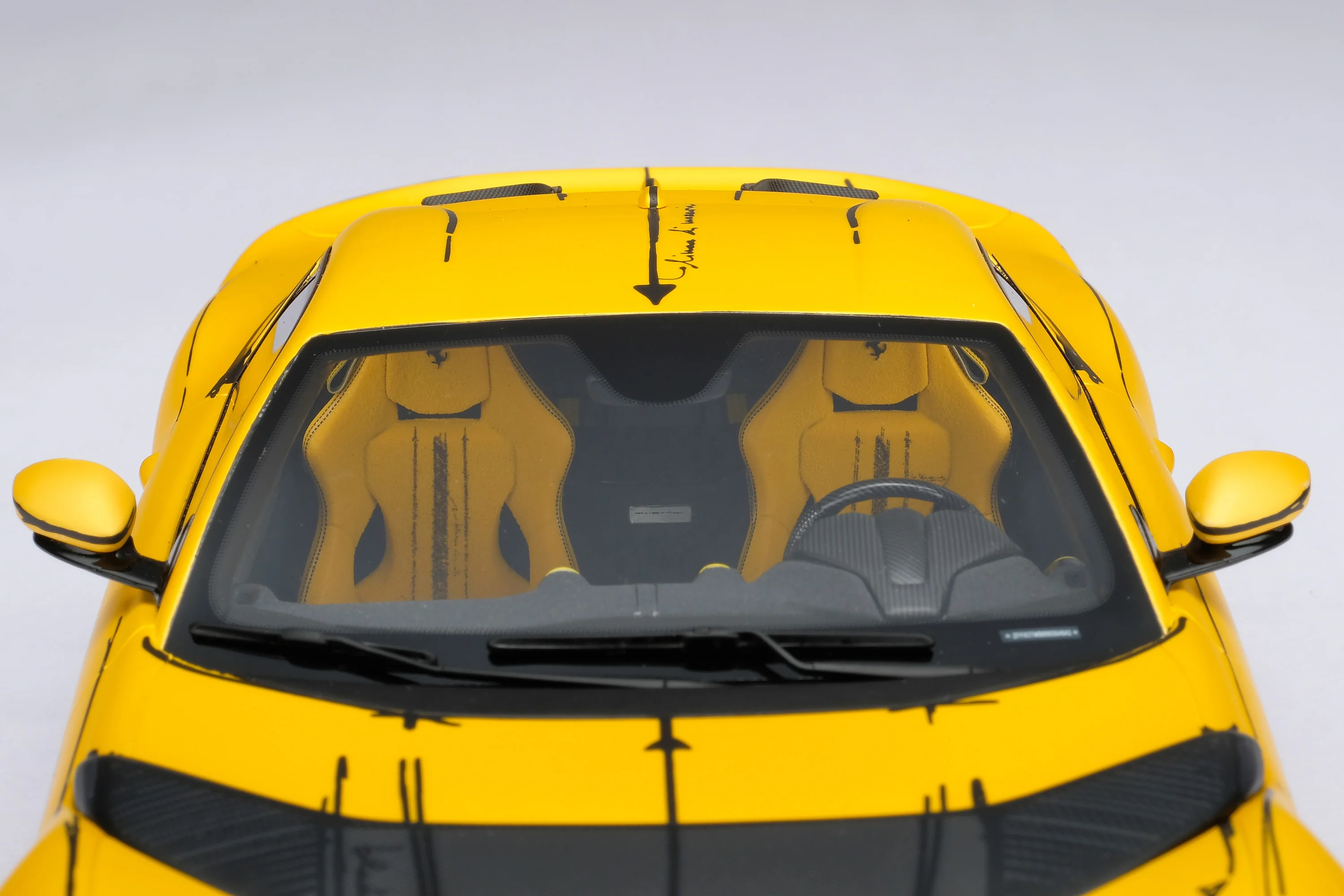 Ferrari 812 Competizione Tailor Made - Image 11