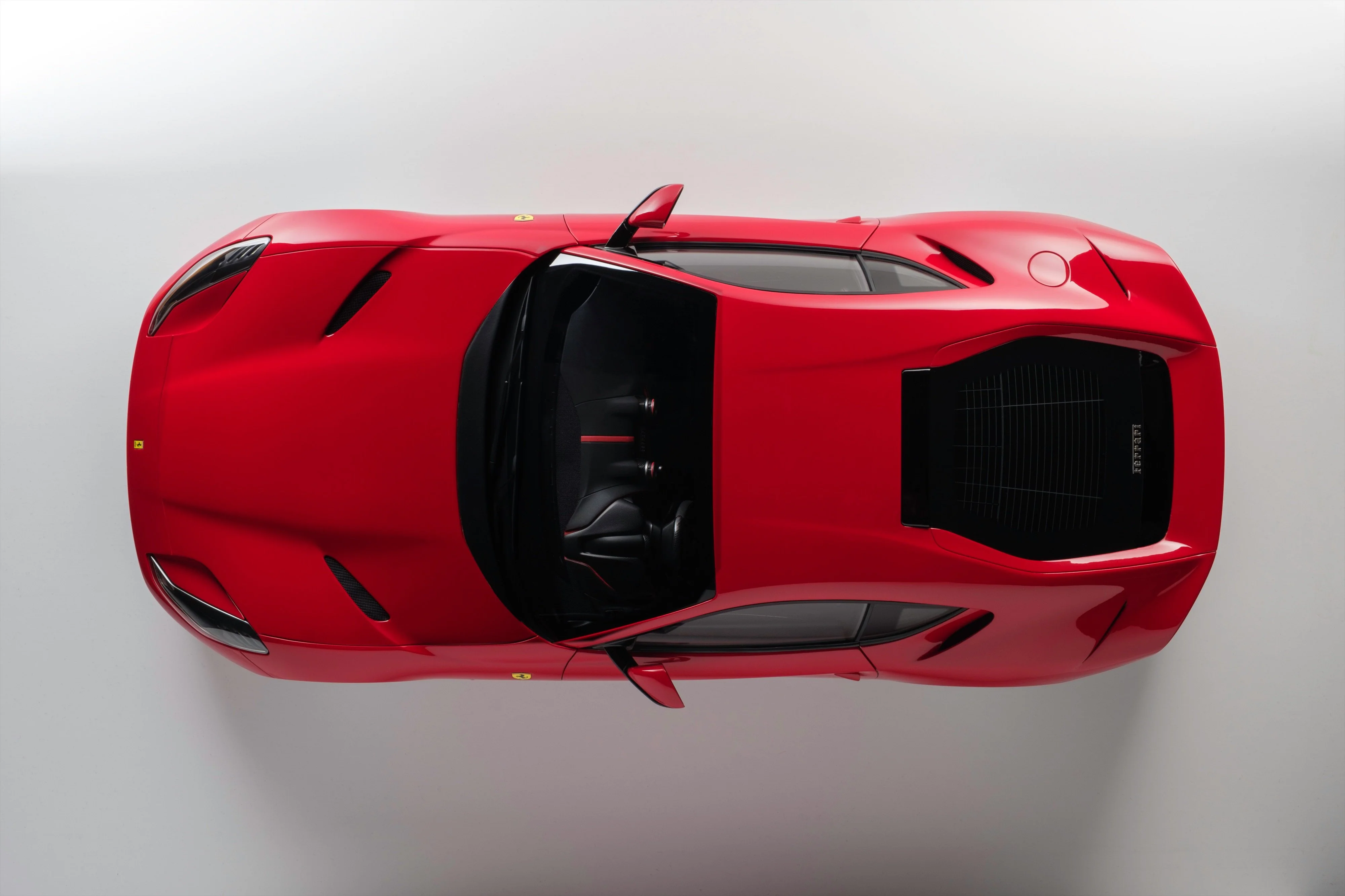 Ferrari 812 Superfast (2017) - Image 8