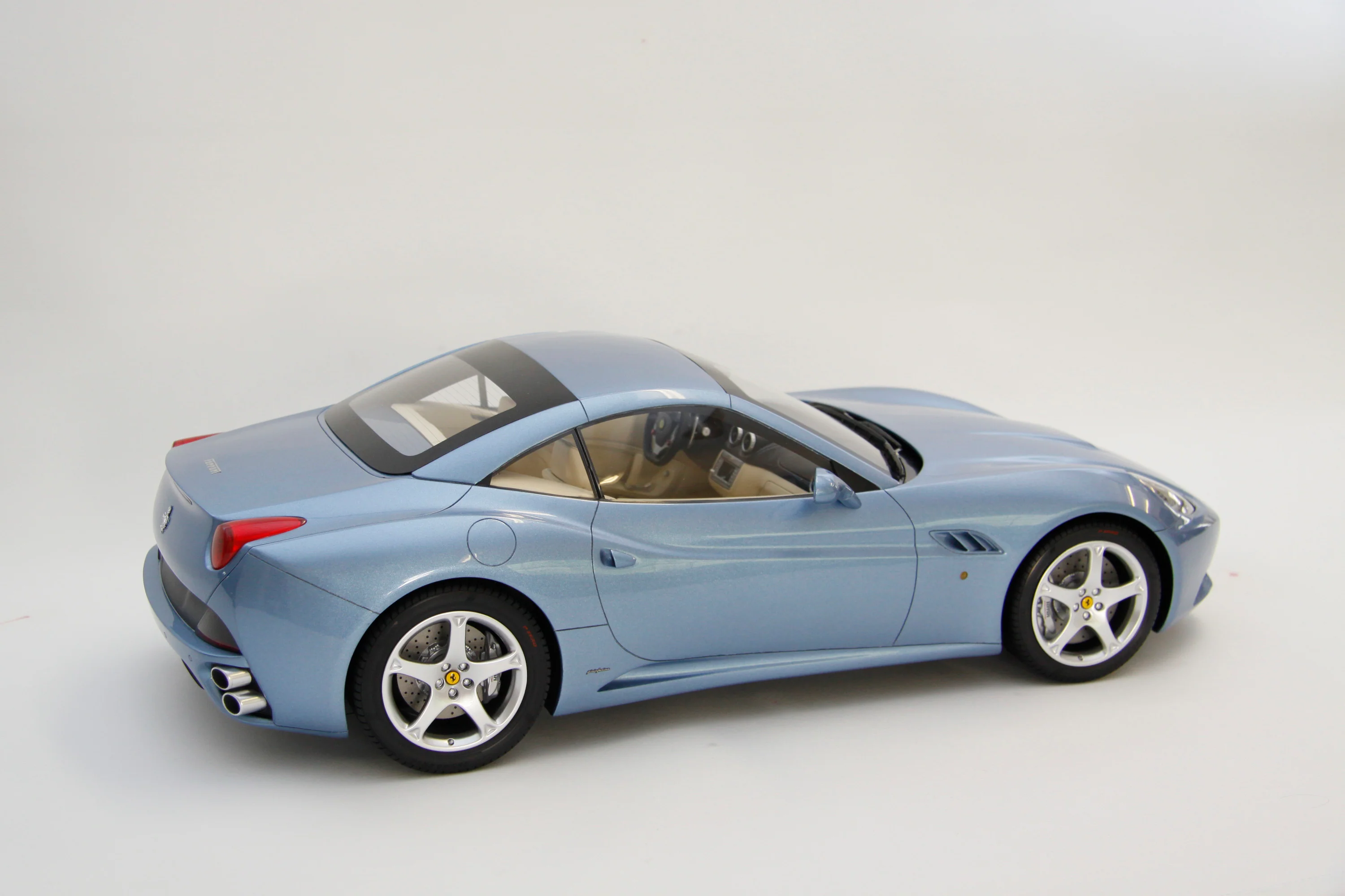 Ferrari California (2008) - Image 17