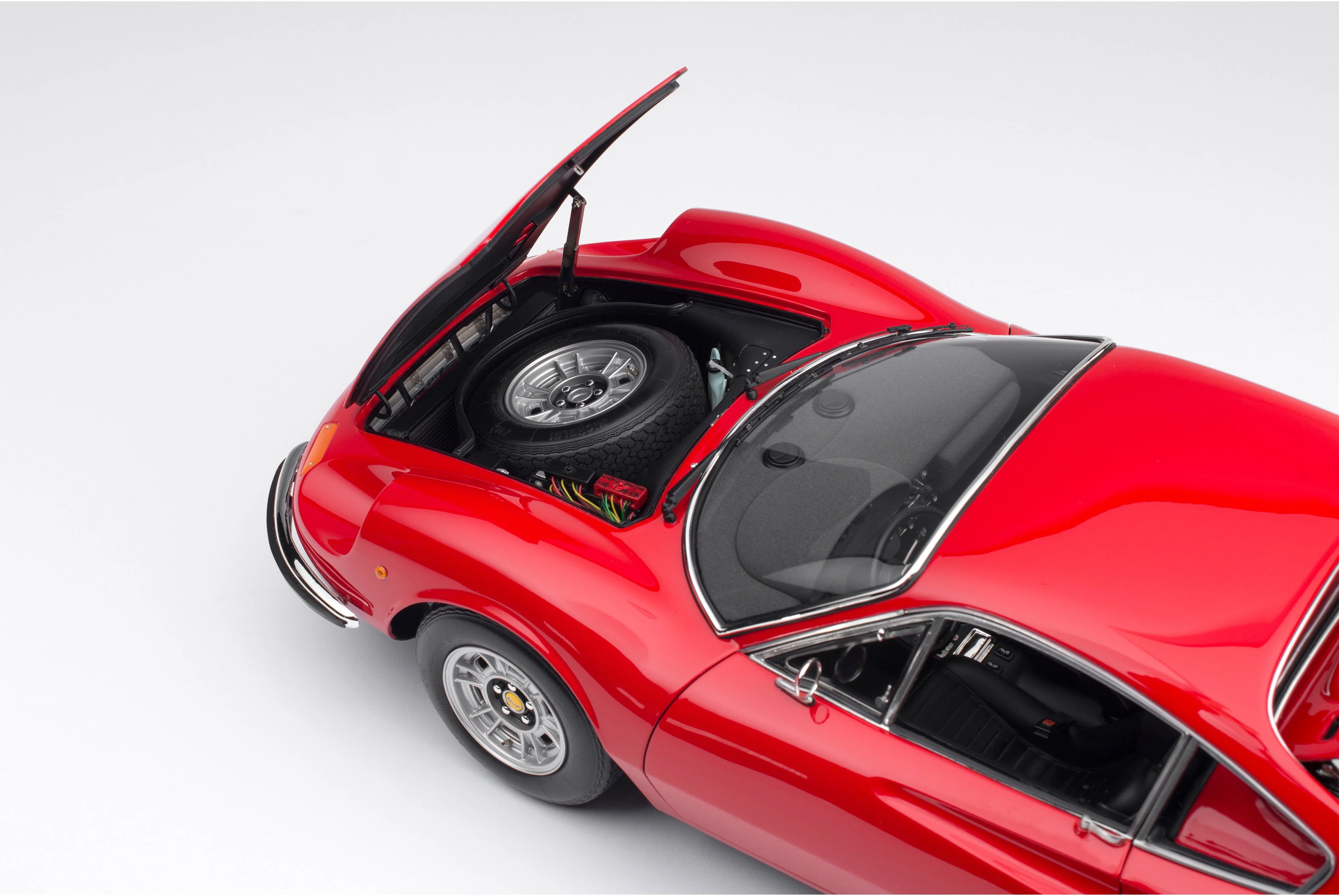 Ferrari Dino 246 GT (1969) - Image 14