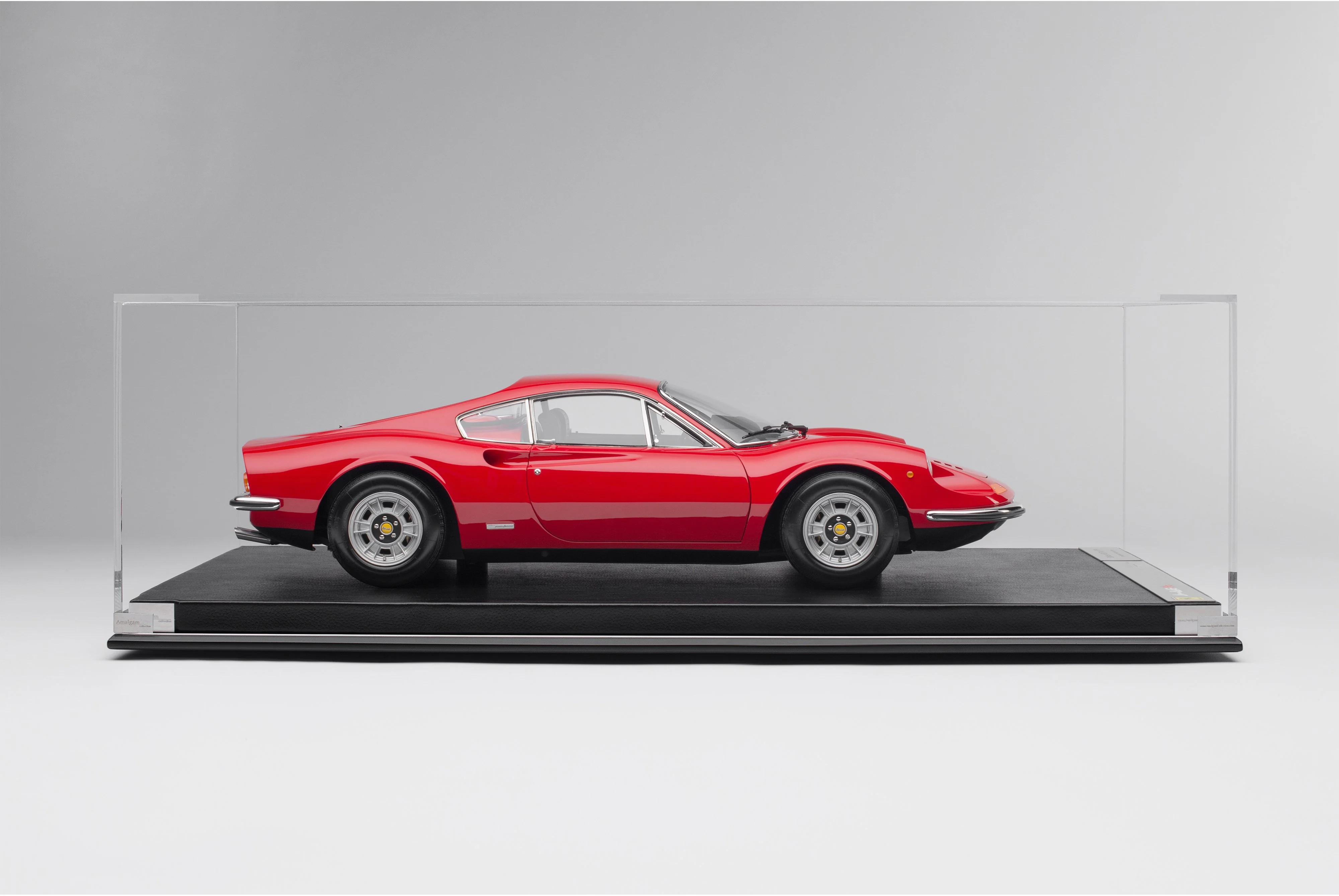 Ferrari Dino 246 GT (1969) - Image 17