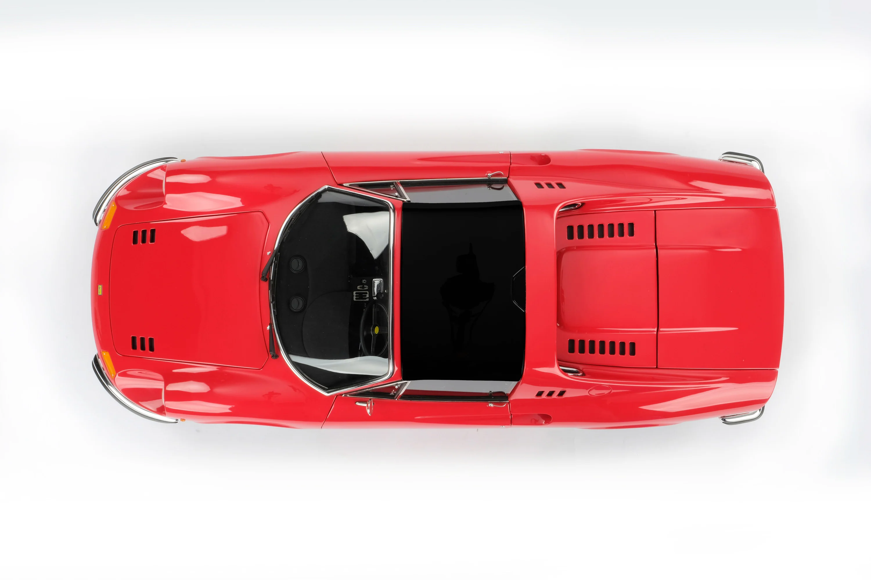 Ferrari Dino 246 GTS (1972) - Image 15