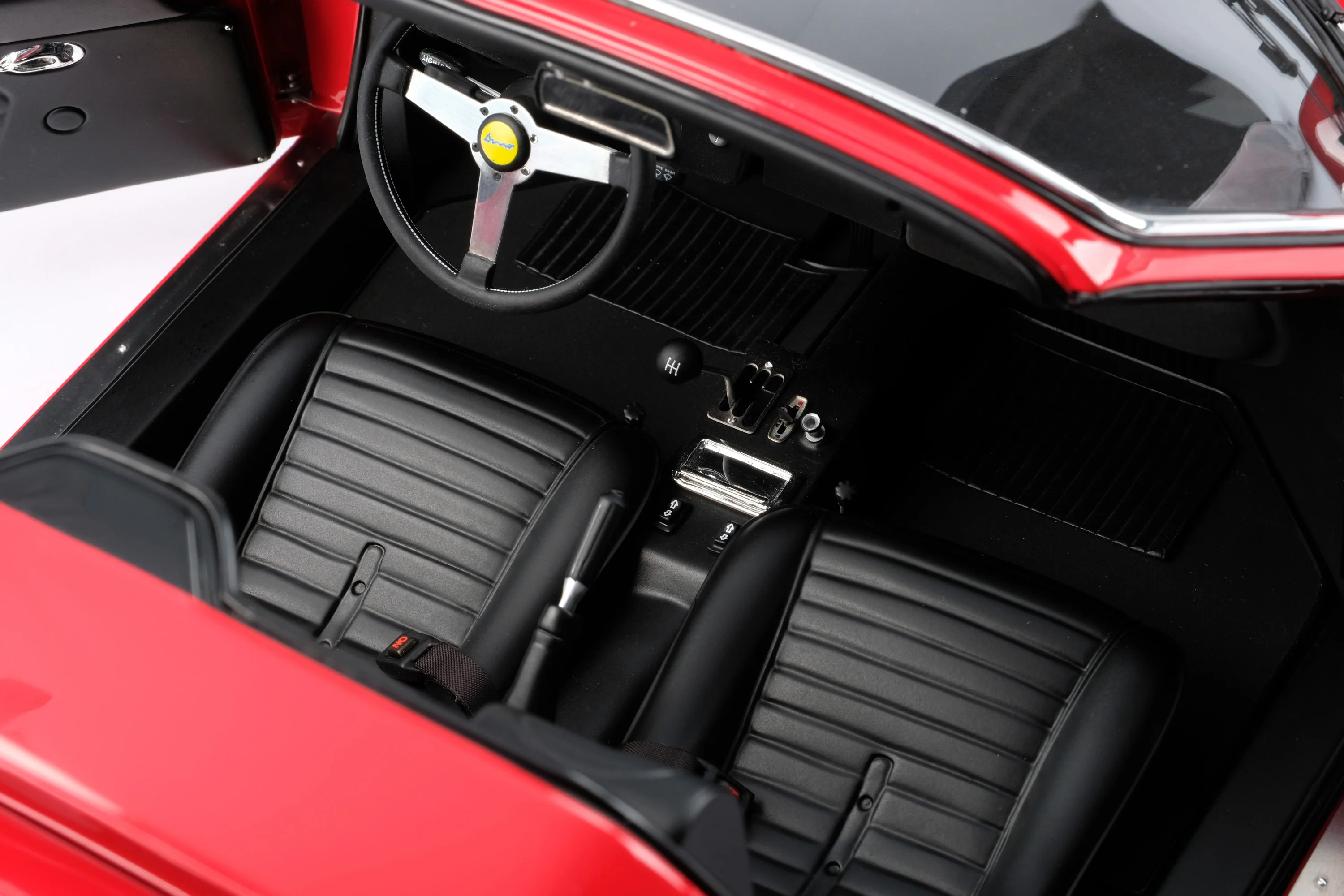 Ferrari Dino 246 GTS (1972) - Image 19