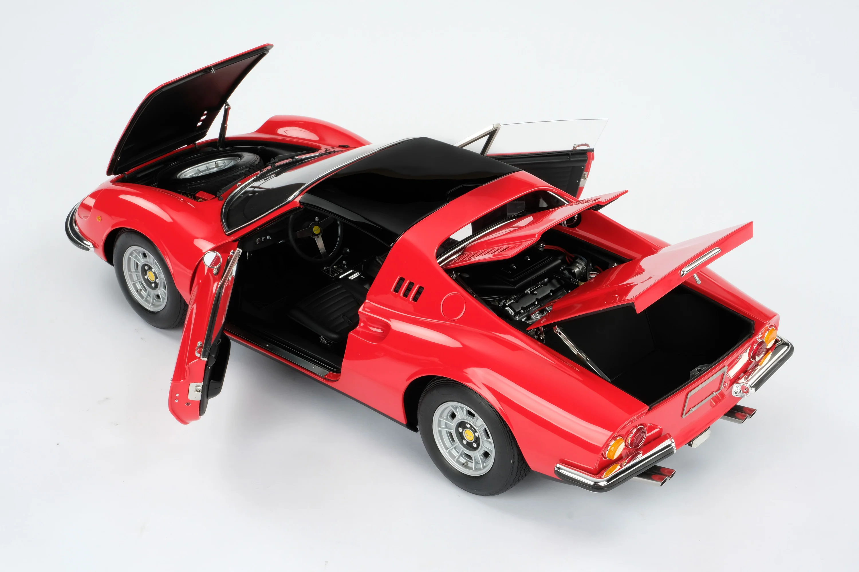 Ferrari Dino 246 GTS (1972) - Image 25