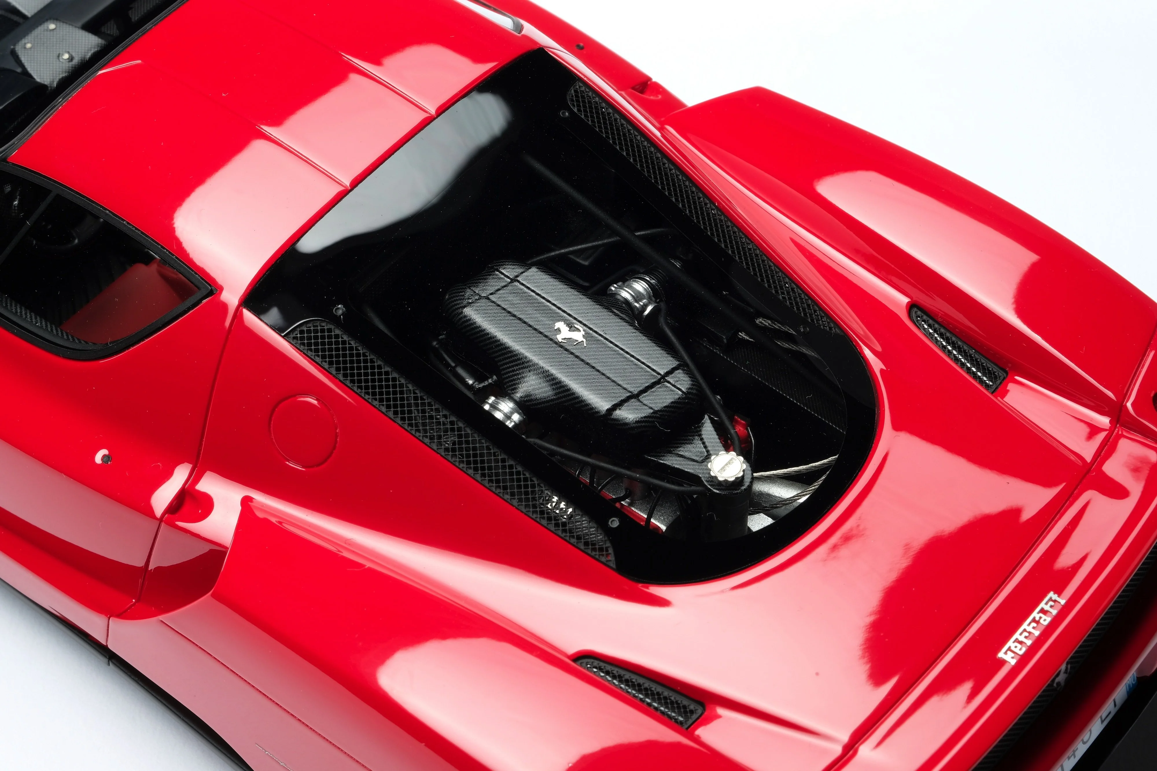 Ferrari Enzo - Image 15