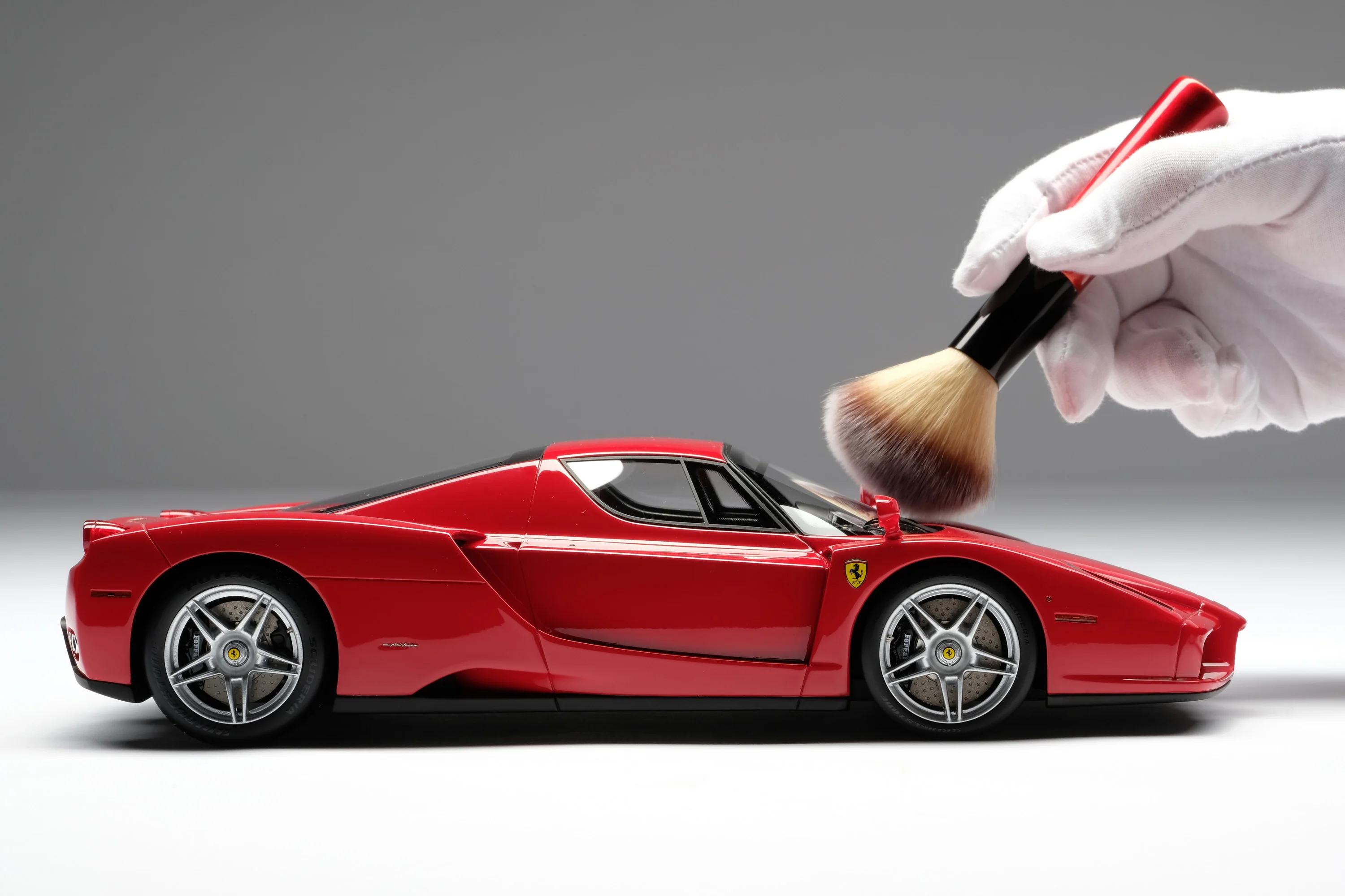Ferrari Enzo - Image 3