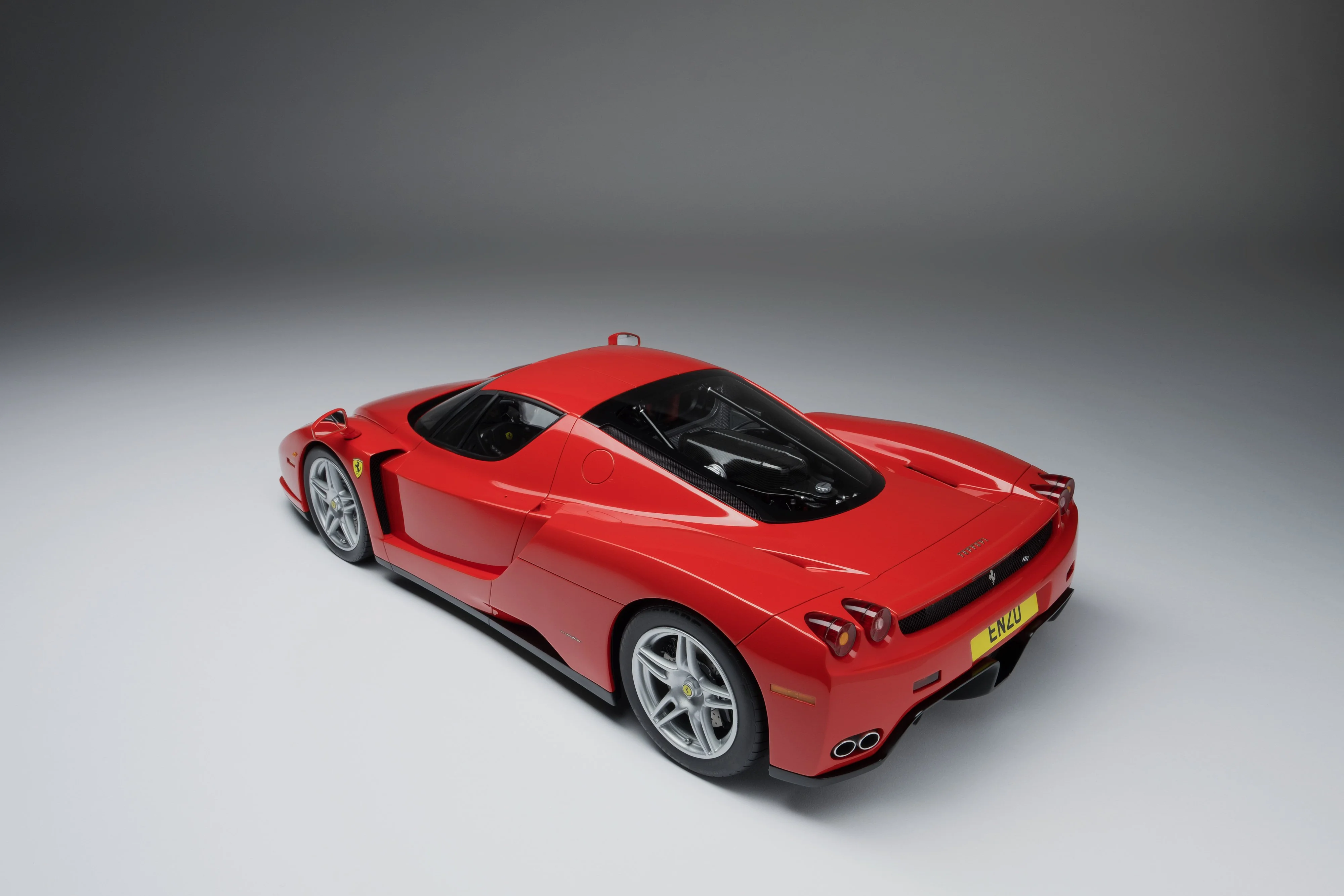 Ferrari Enzo (2002) - Image 10