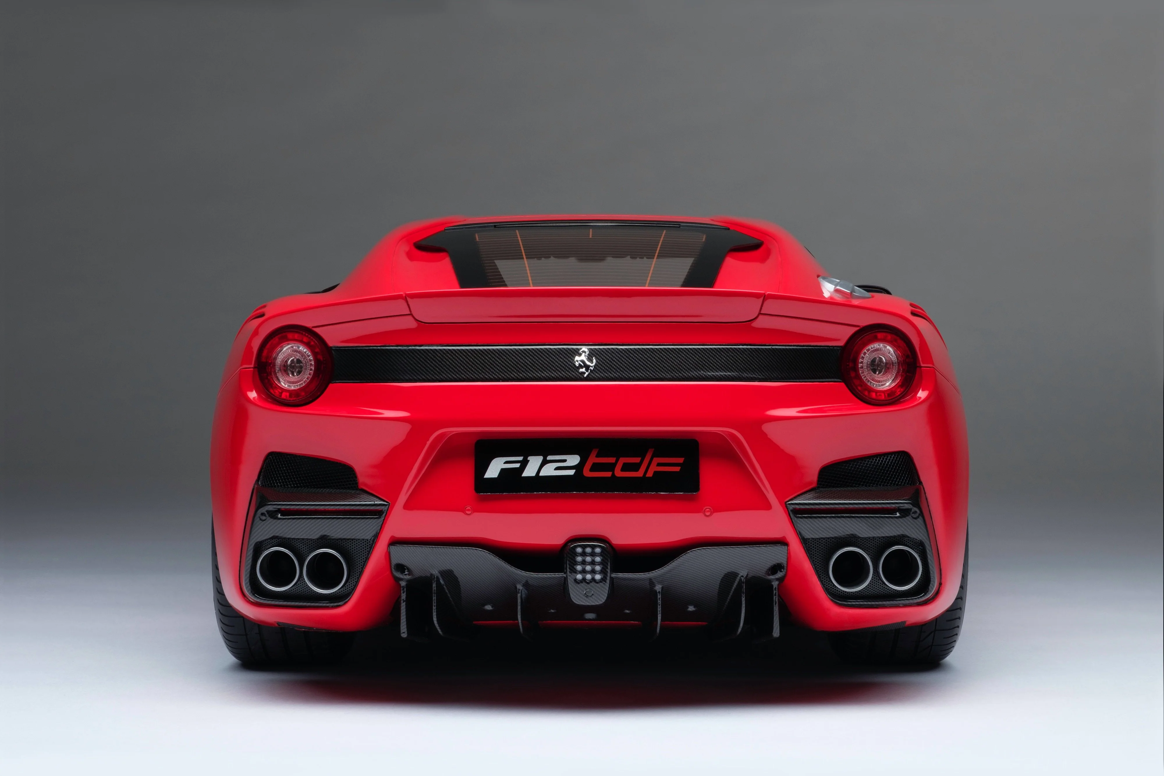 Ferrari F12 TDF (2015) - Image 5