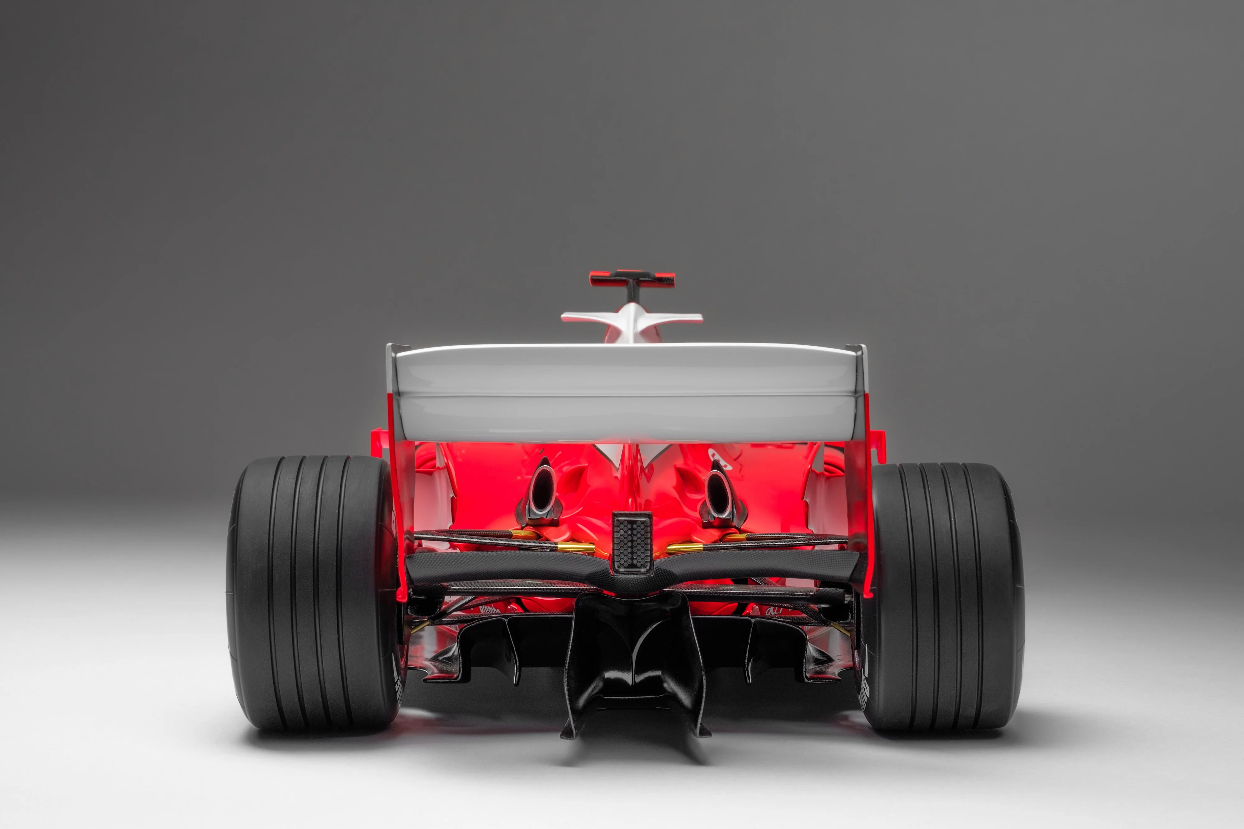 Ferrari F2004 - 2004 San Marino Grand Prix - Image 5