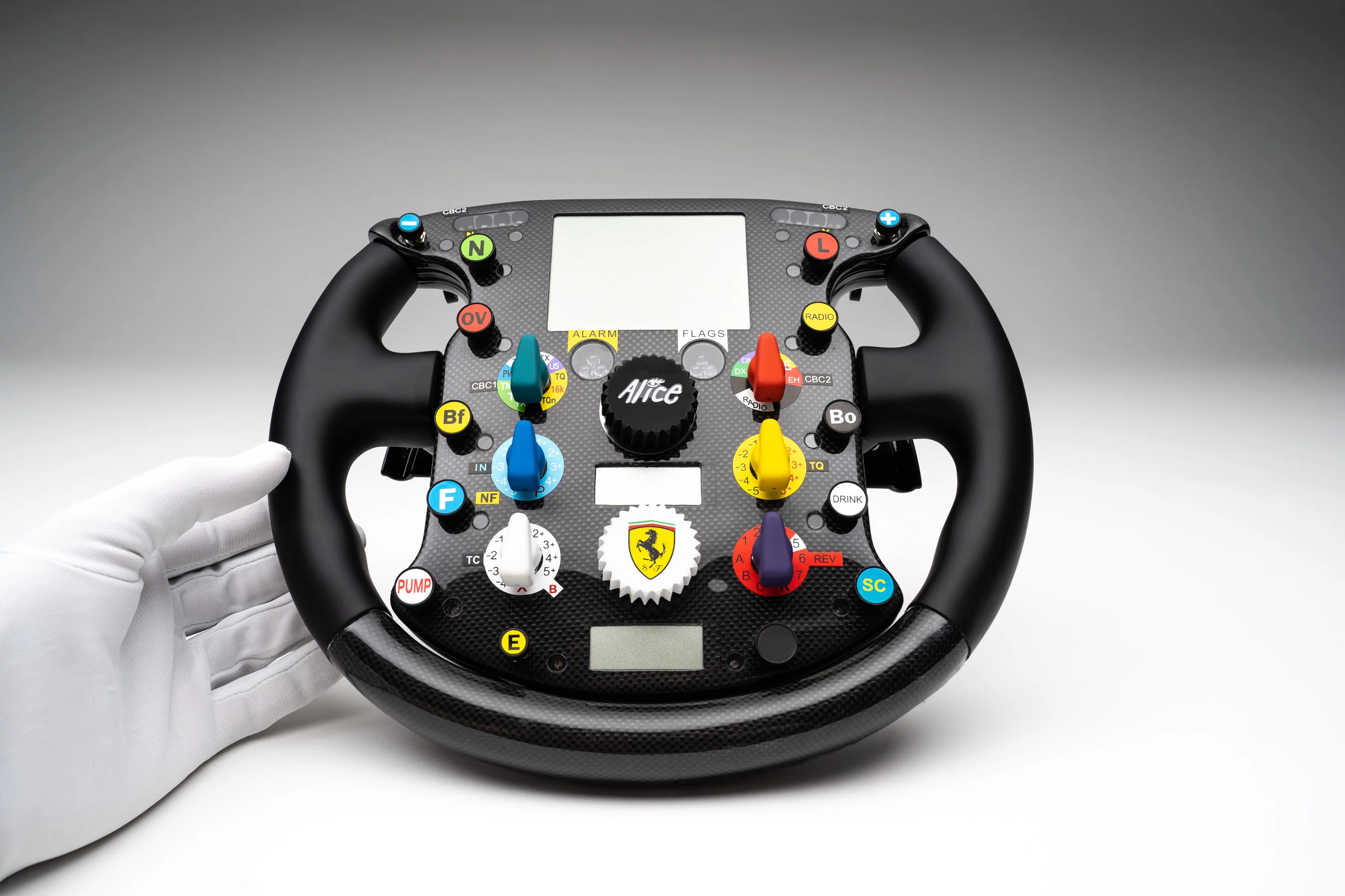 Ferrari F2007 (2007) Steering Wheel - Image 3