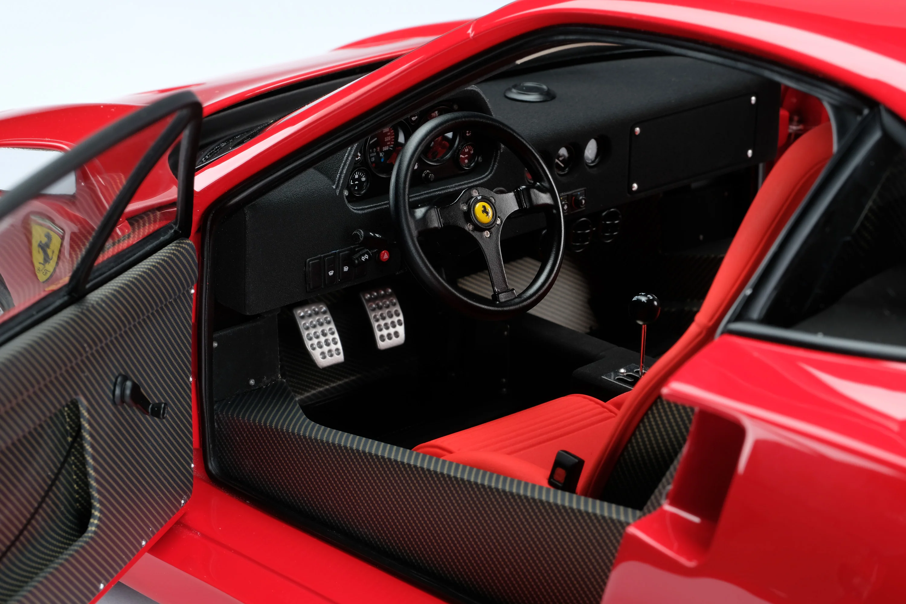 Ferrari F40 (1987) - Image 10