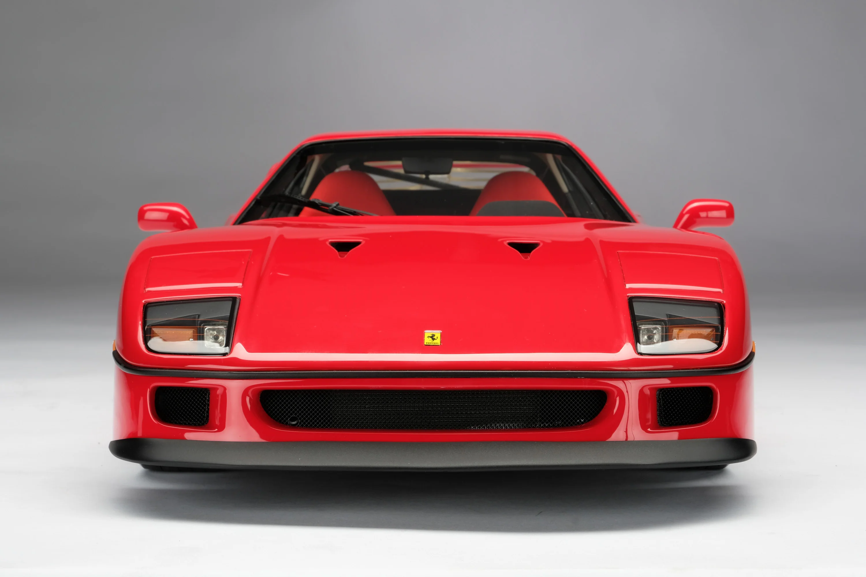 Ferrari F40 (1987) - Image 12