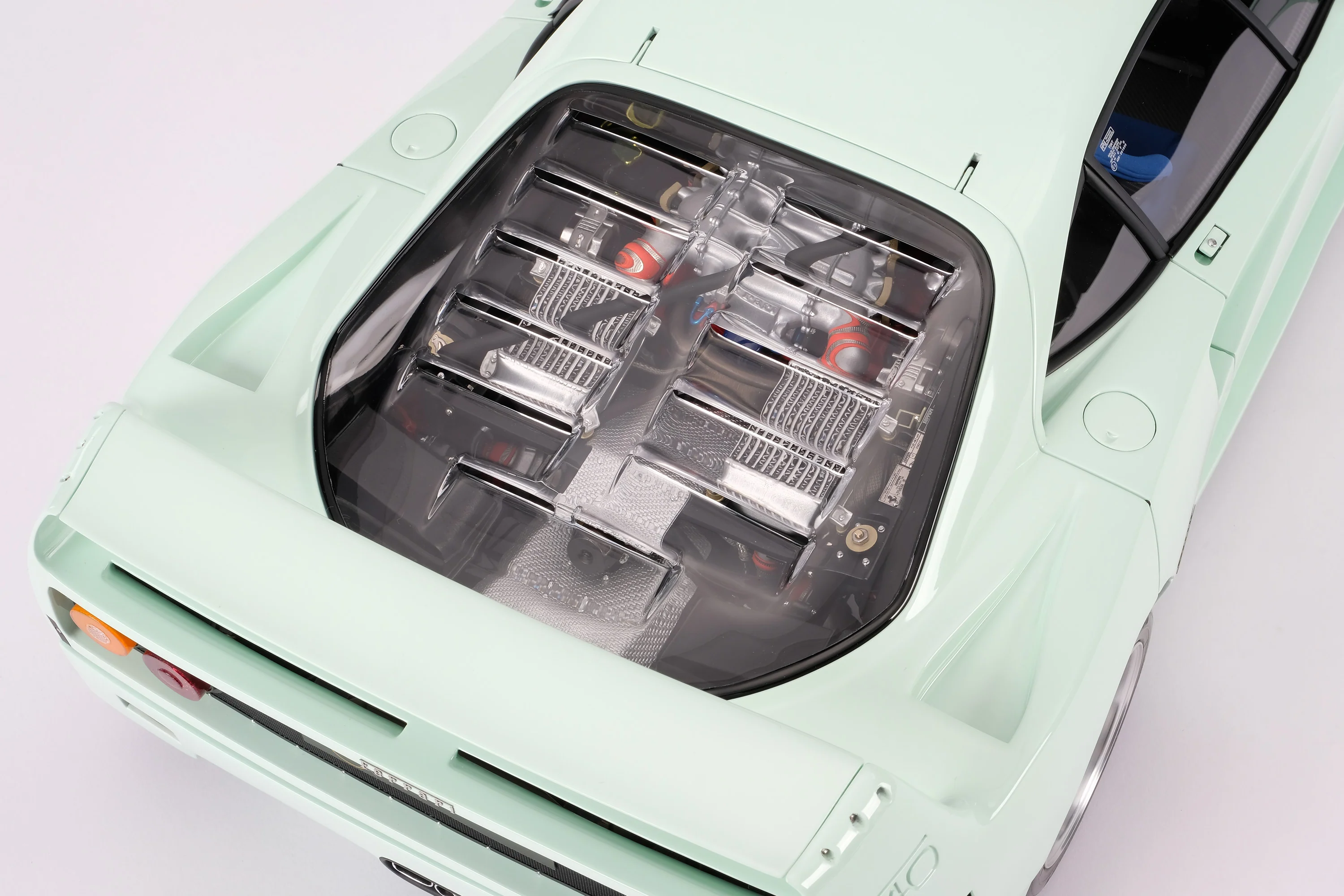 Ferrari F40 (1987) - Image 31