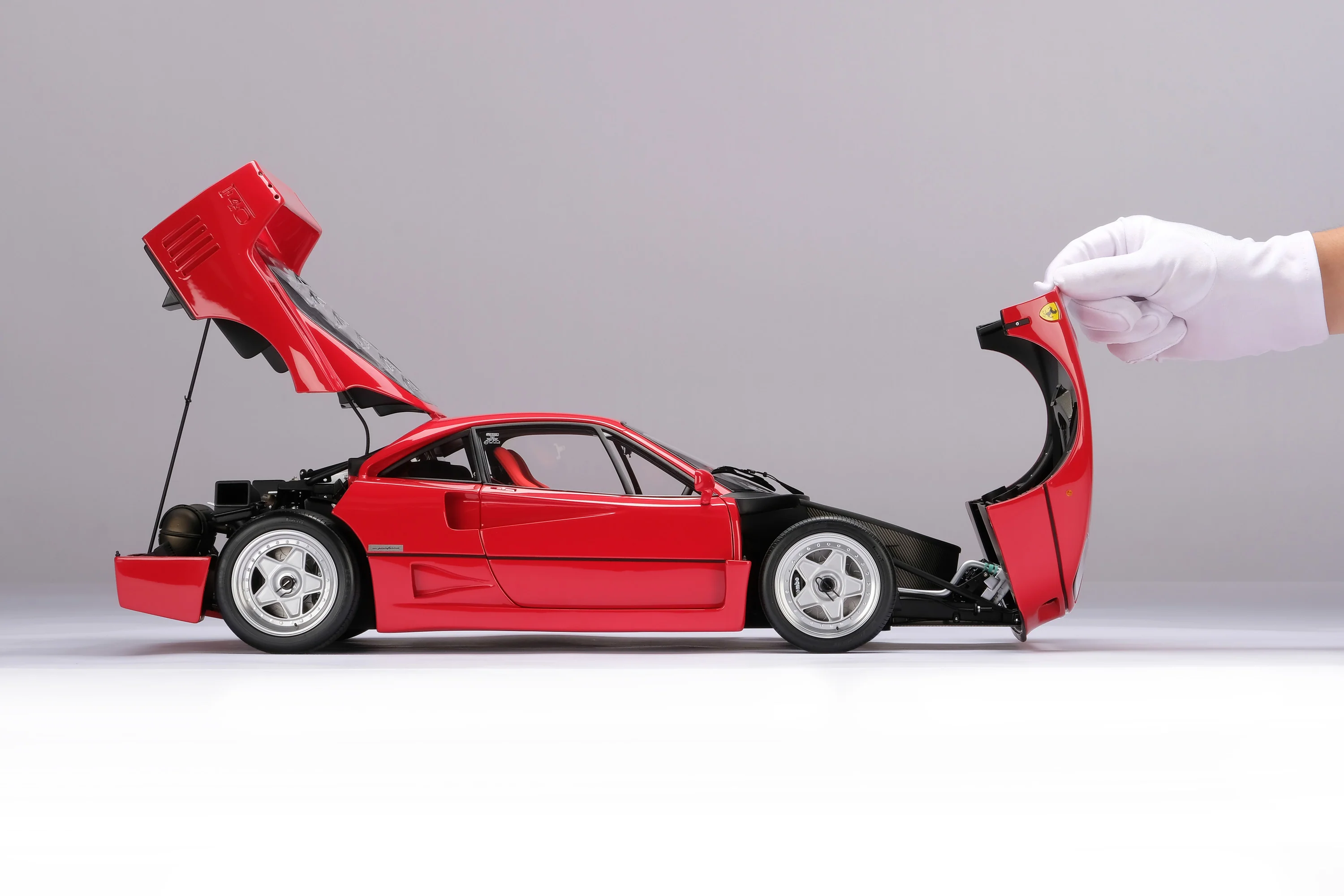 Ferrari F40 (1987) - Image 39