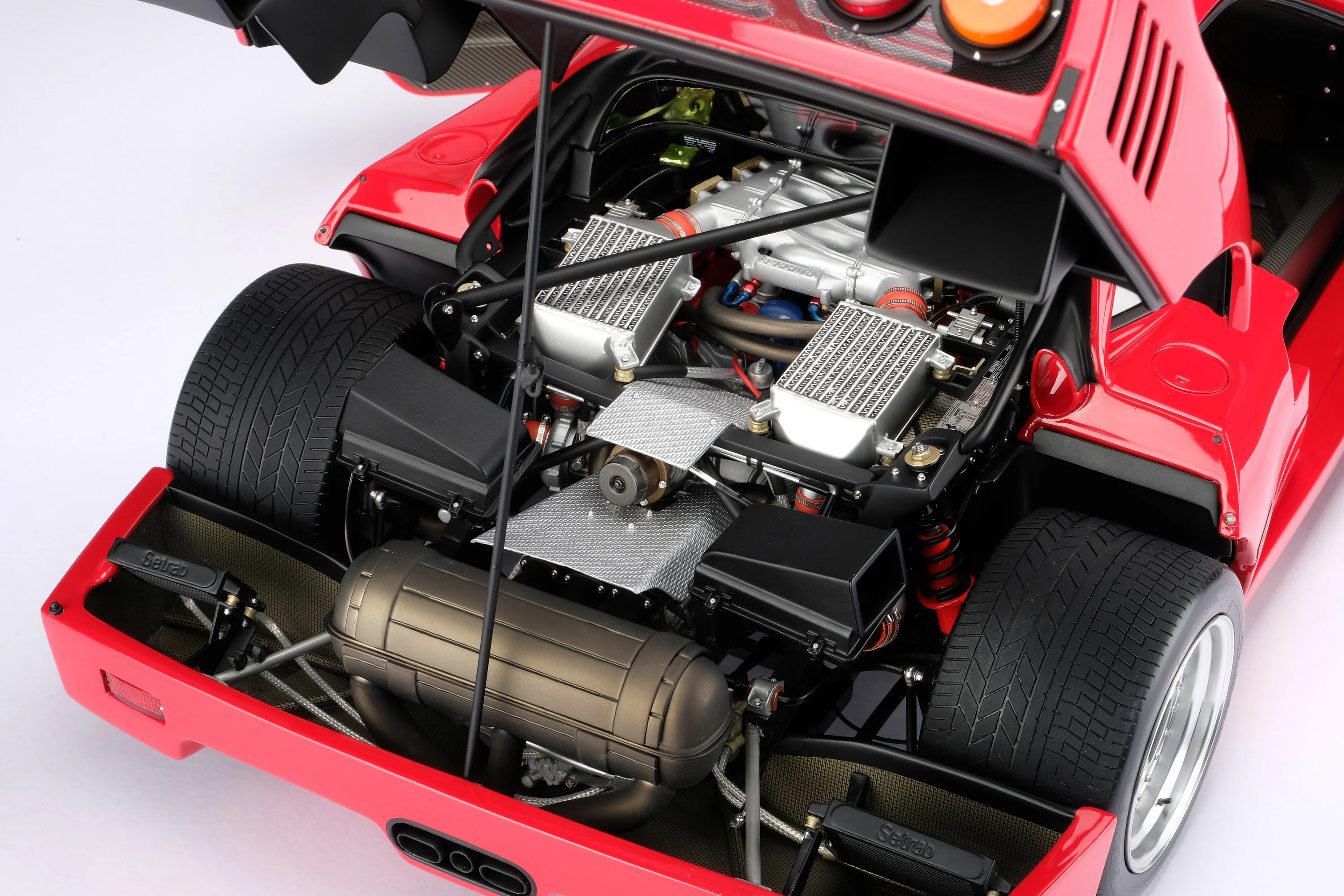 Ferrari F40 (1987) - Image 41