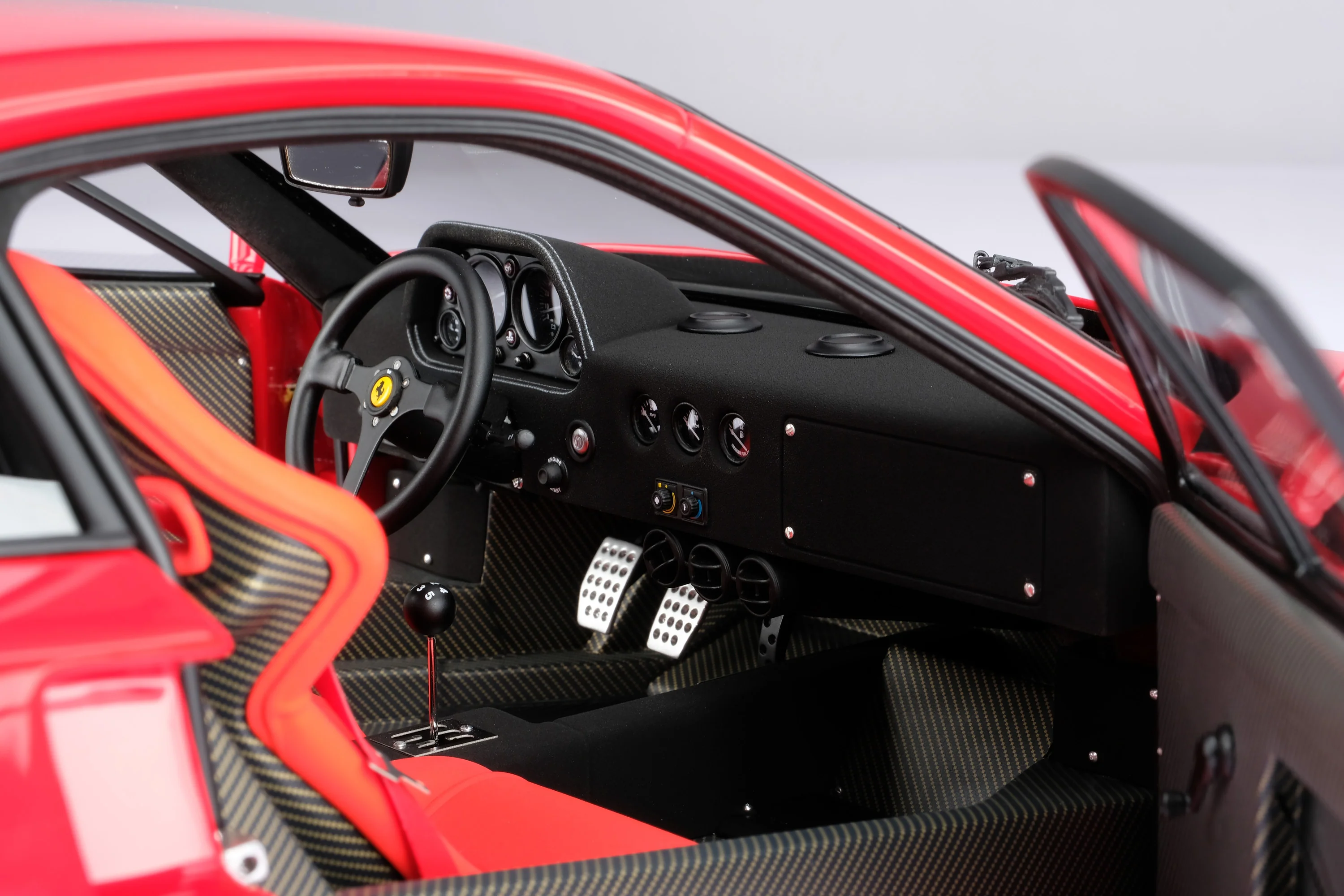 Ferrari F40 (1987) - Image 43