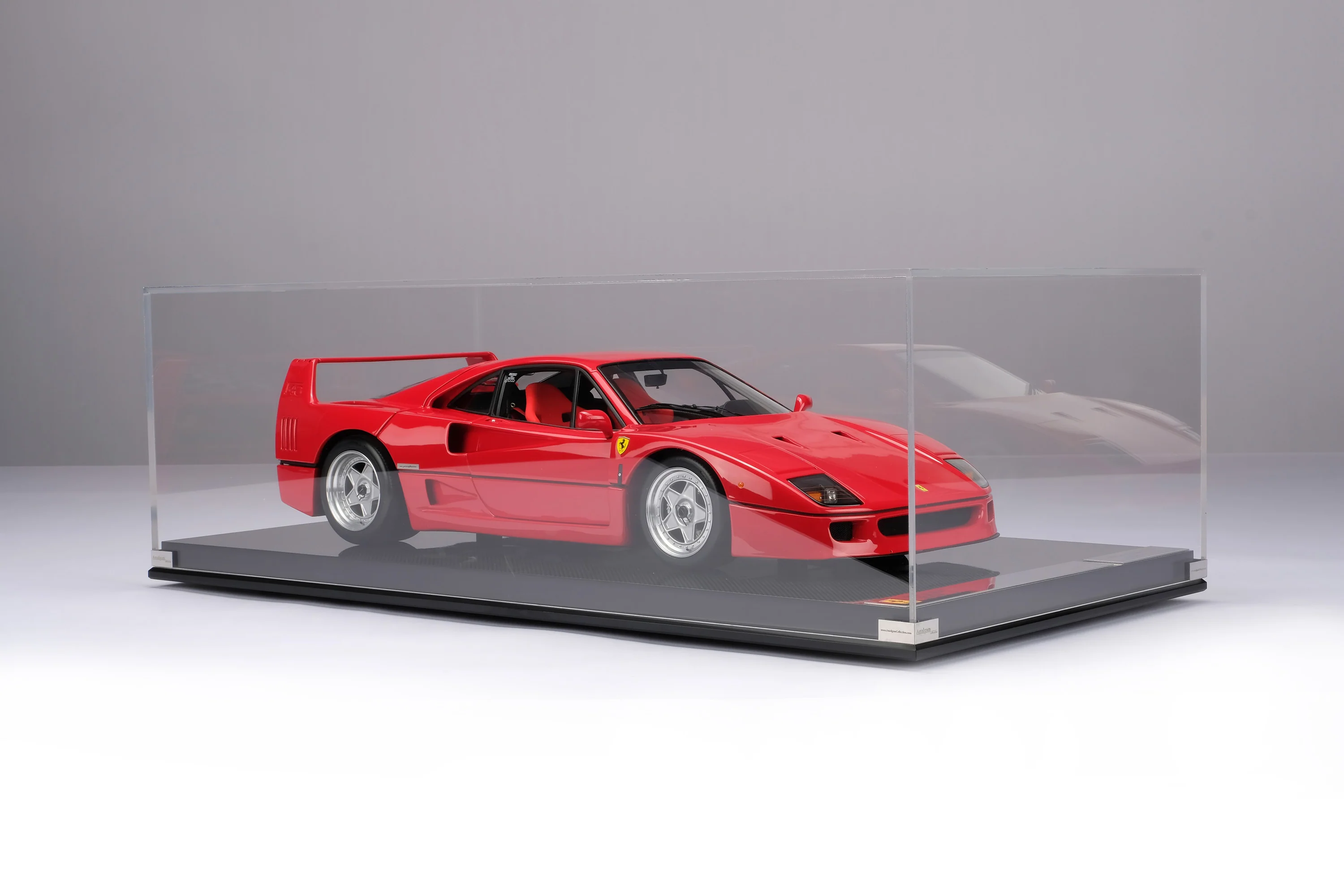 Ferrari F40 (1987) - Image 52