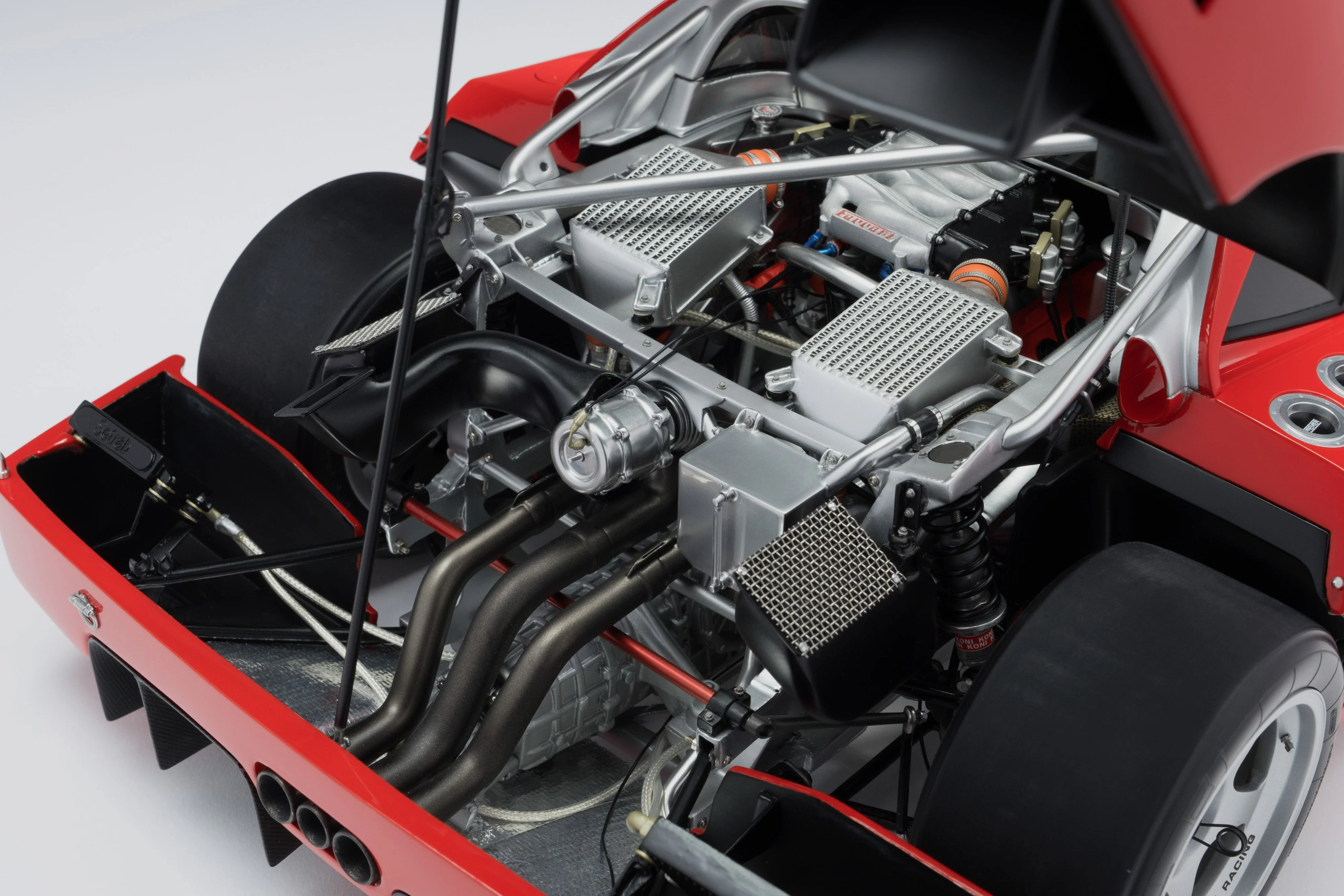 Ferrari F40 Competizione (1989) - Image 12