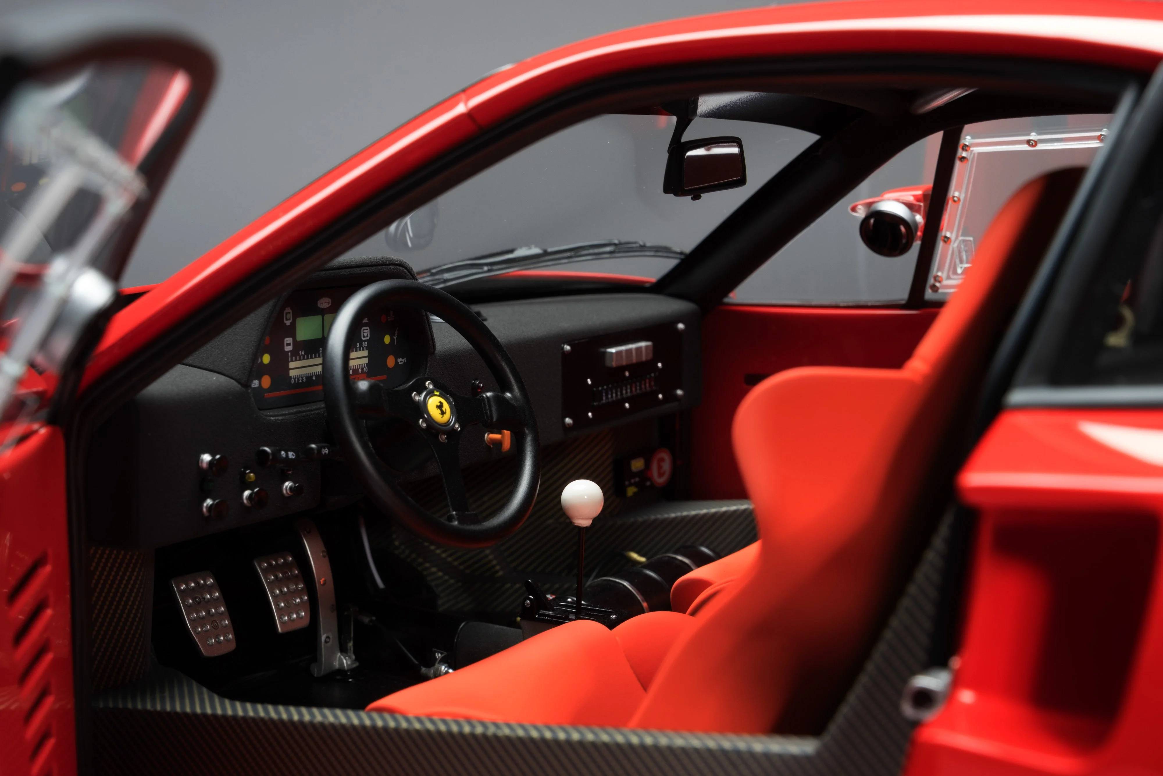 Ferrari F40 Competizione (1989) - Image 13