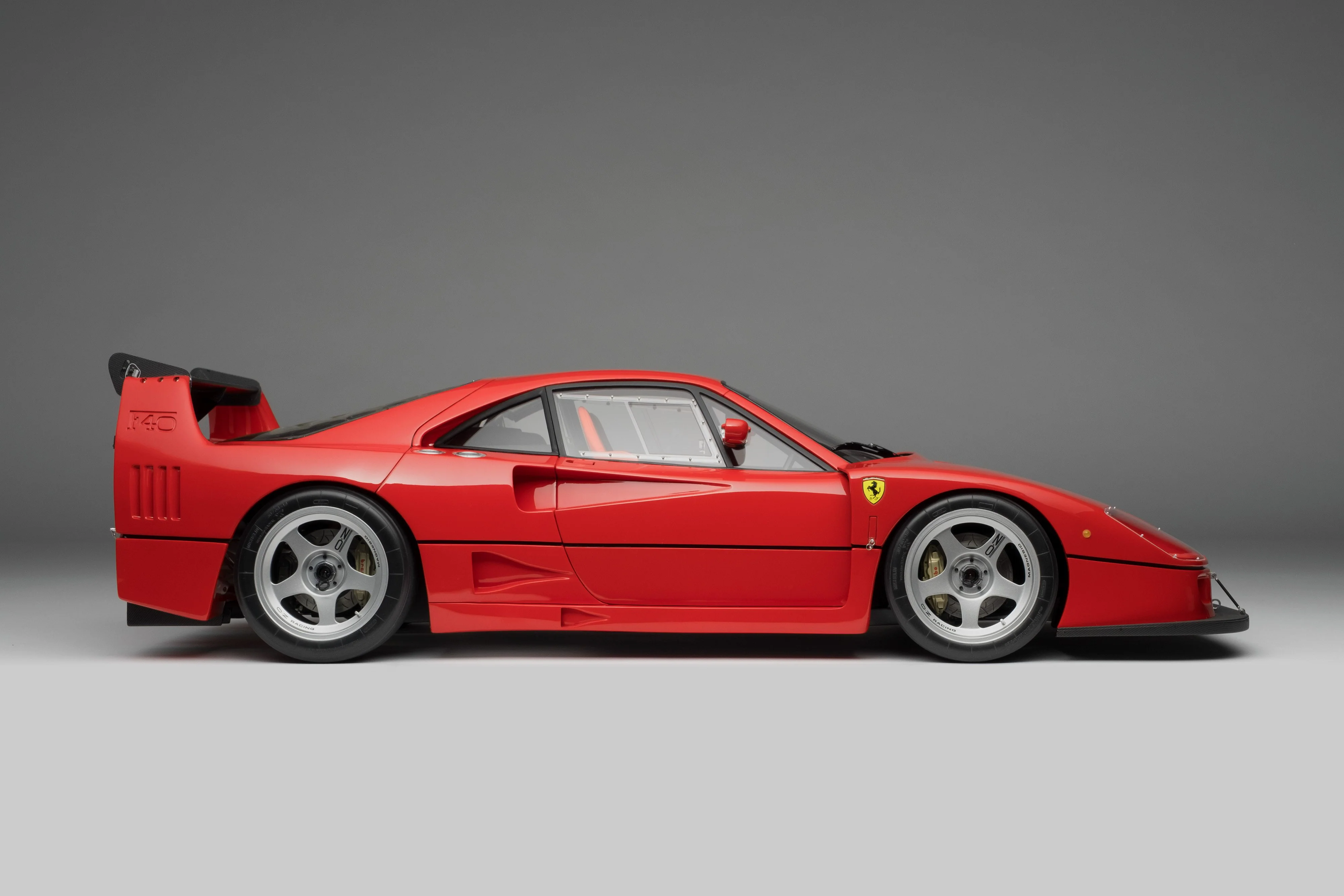 Ferrari F40 Competizione (1989) - Image 3