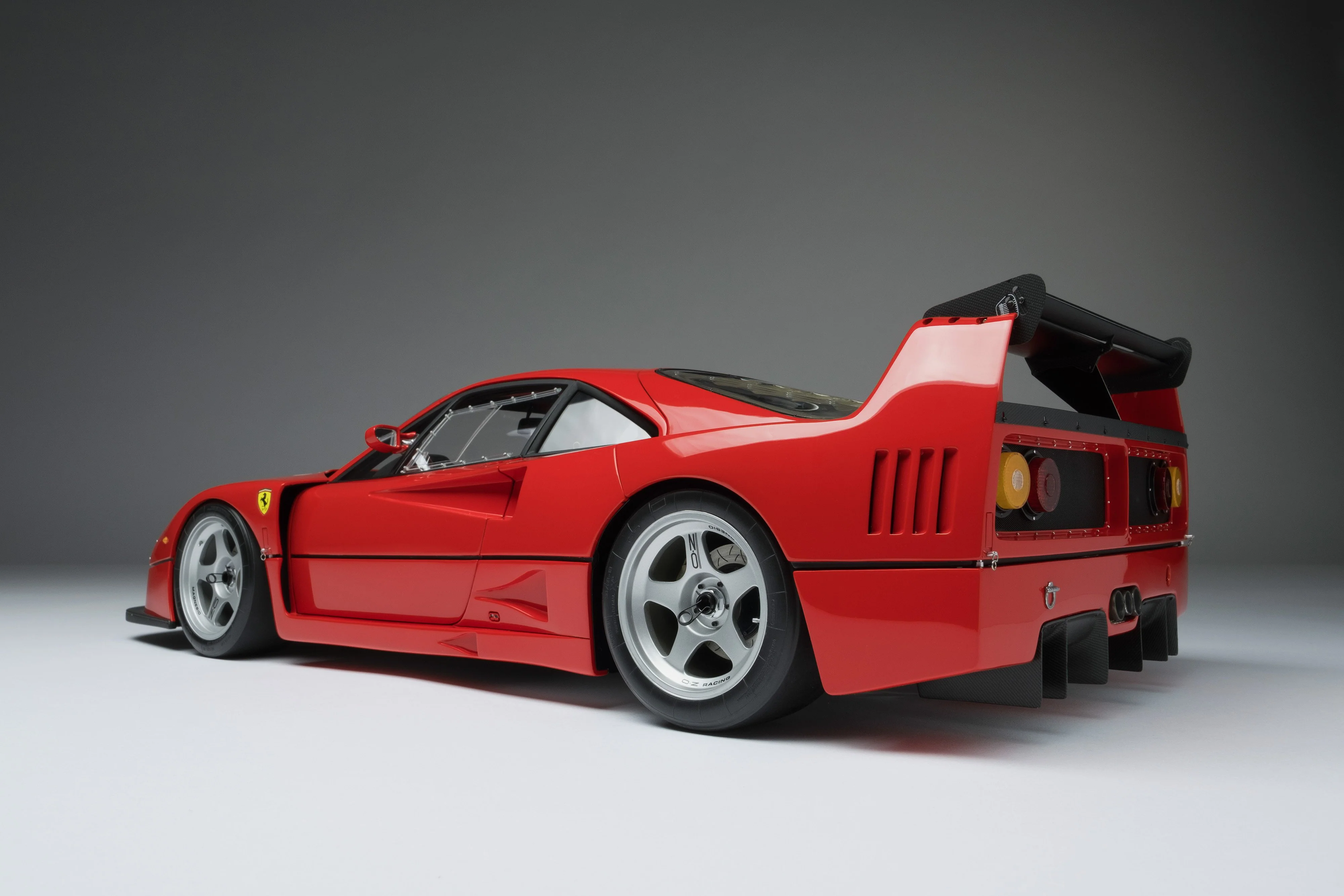 Ferrari F40 Competizione (1989) - Image 9