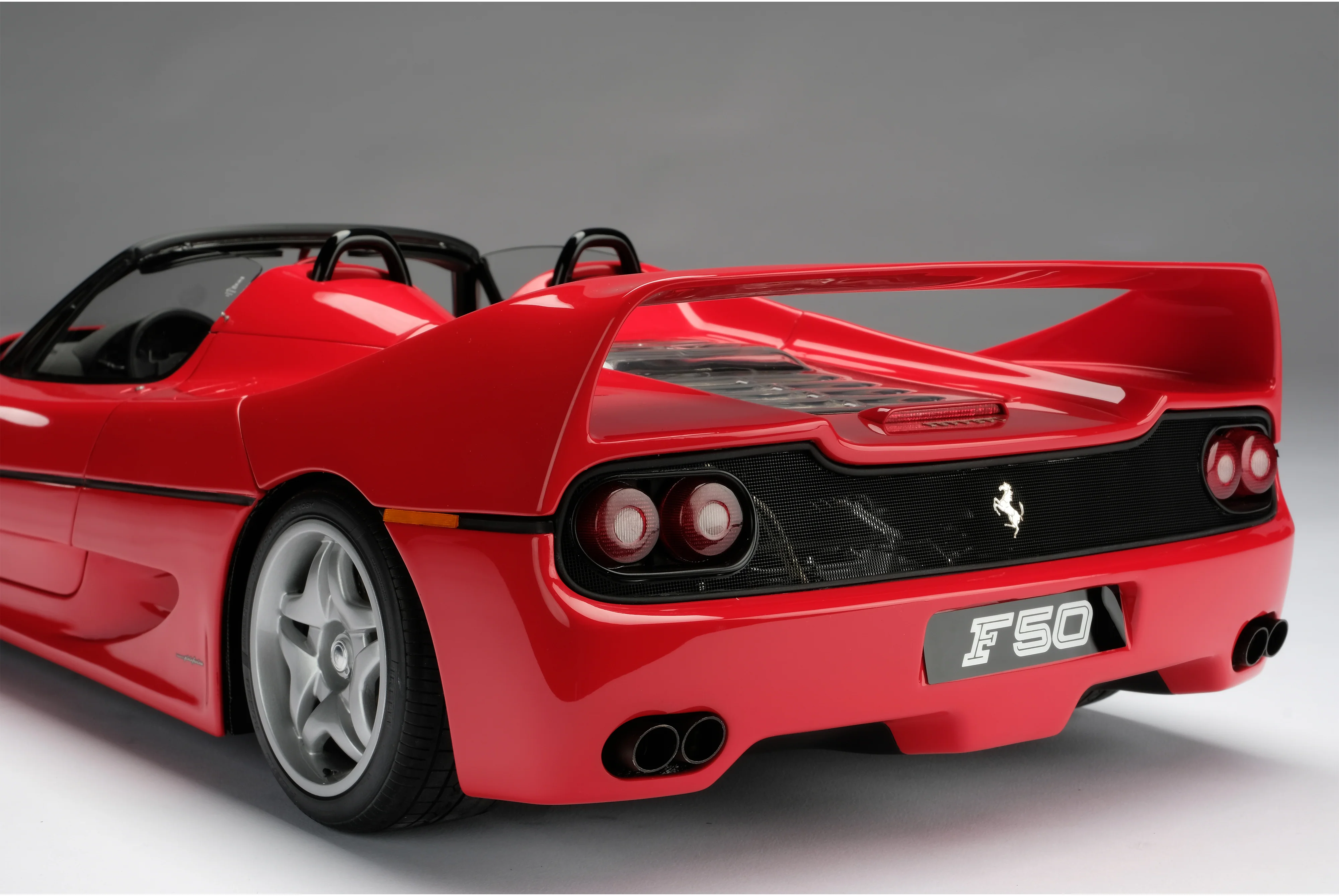 Ferrari F50 (1995) - Image 28