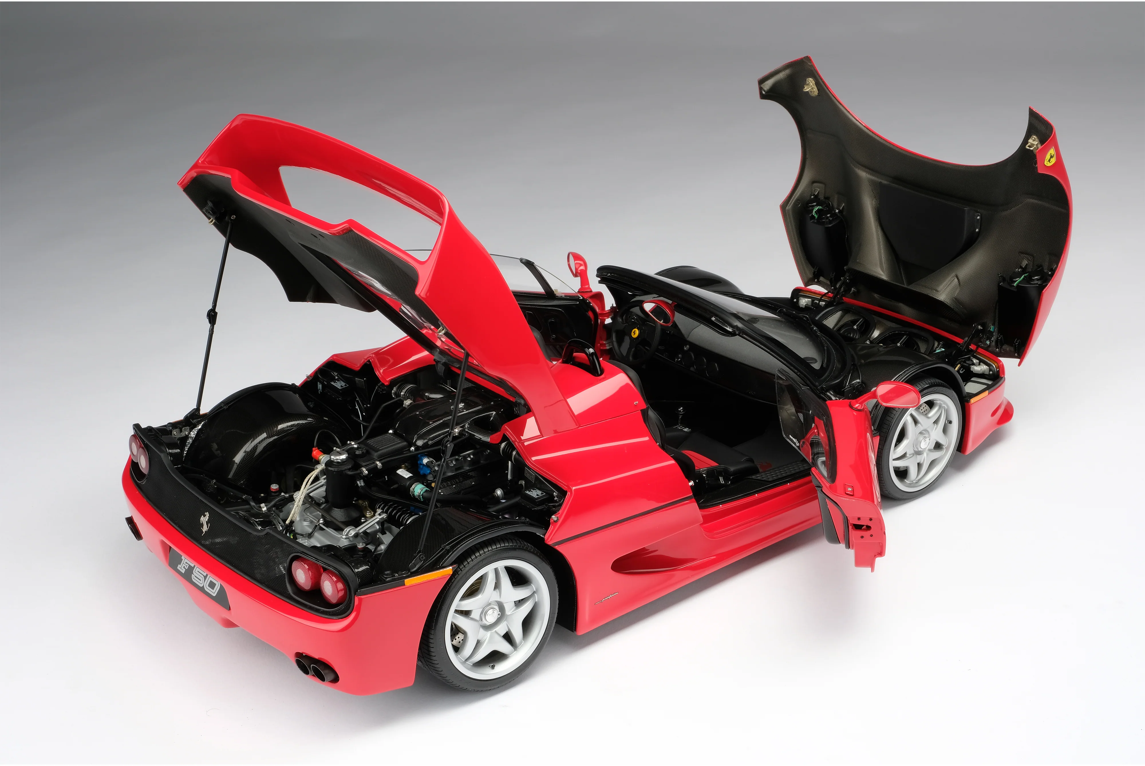 Ferrari F50 (1995) - Image 33