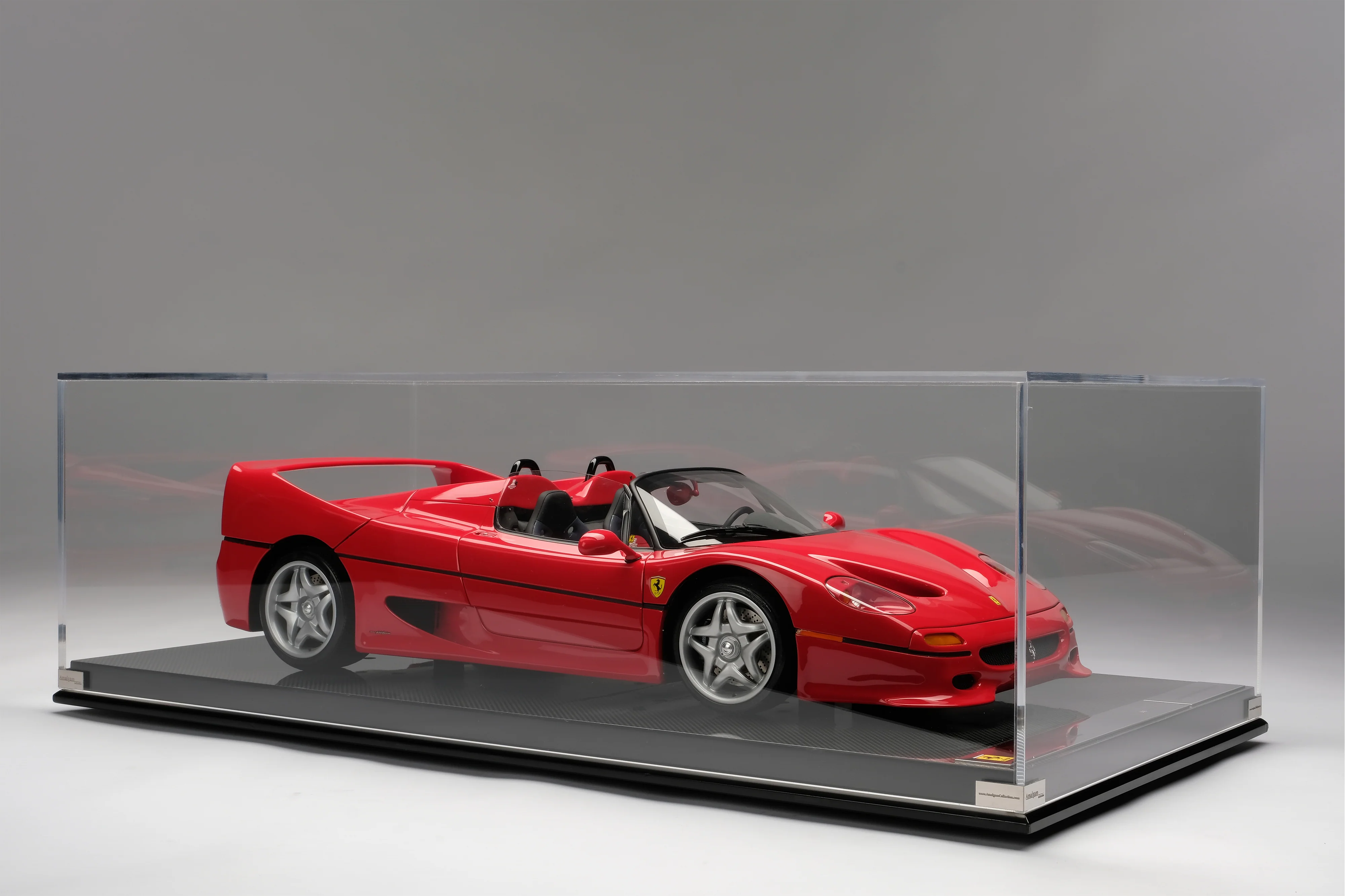 Ferrari F50 (1995) - Image 38