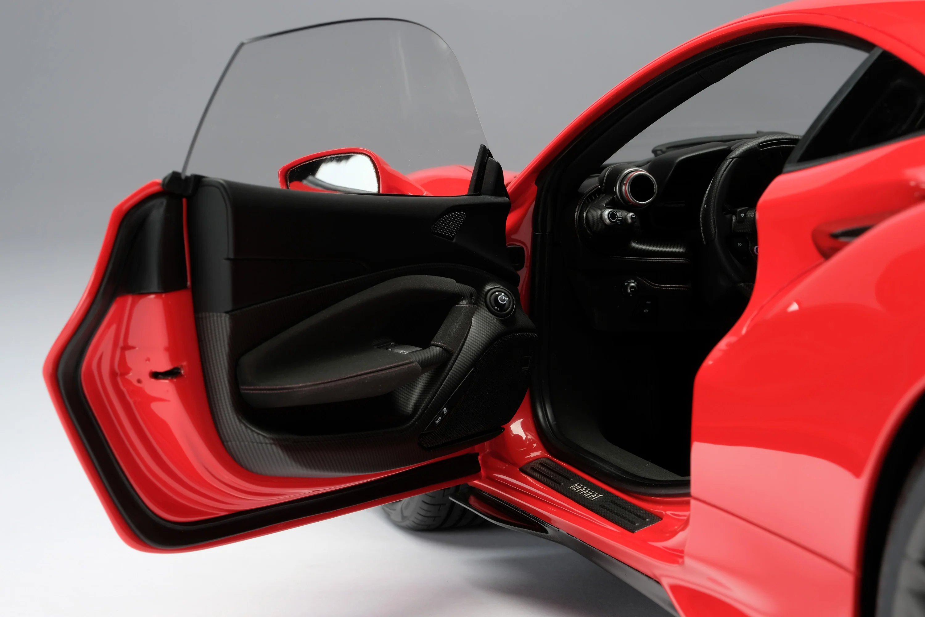 Ferrari F8 Tributo (2019) - Image 4