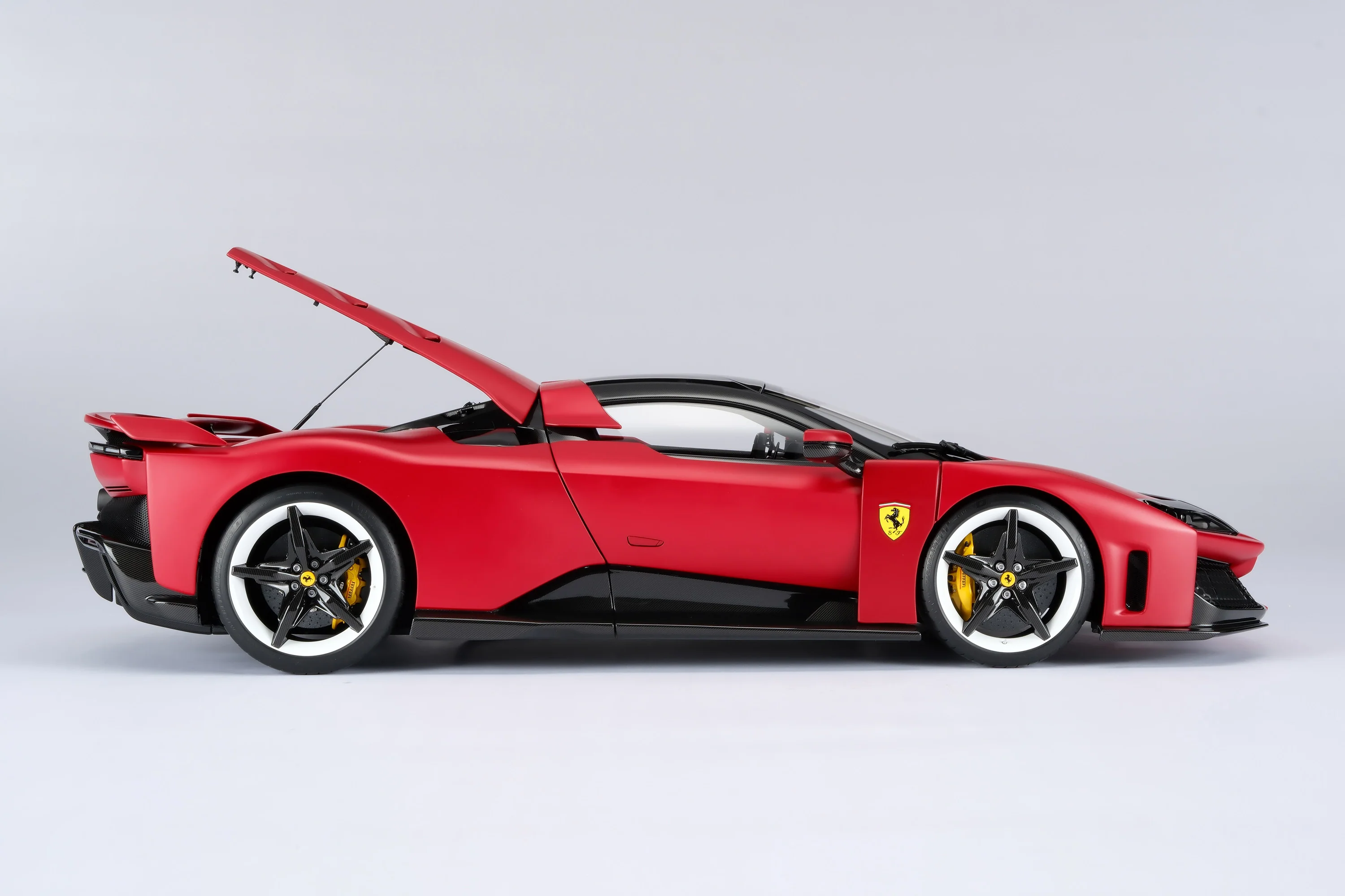 Ferrari F80 (2024) - 2025 Racing Red - Image 3