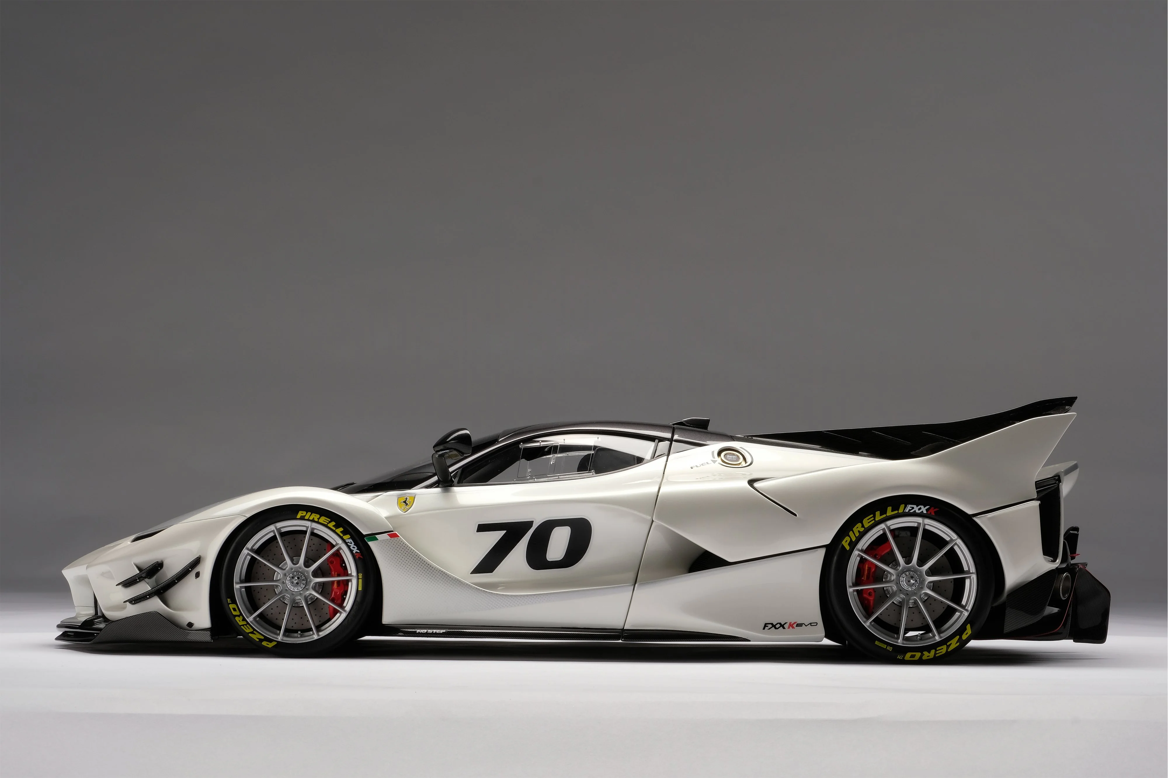 Ferrari FXX K Evo (2017) - Image 10
