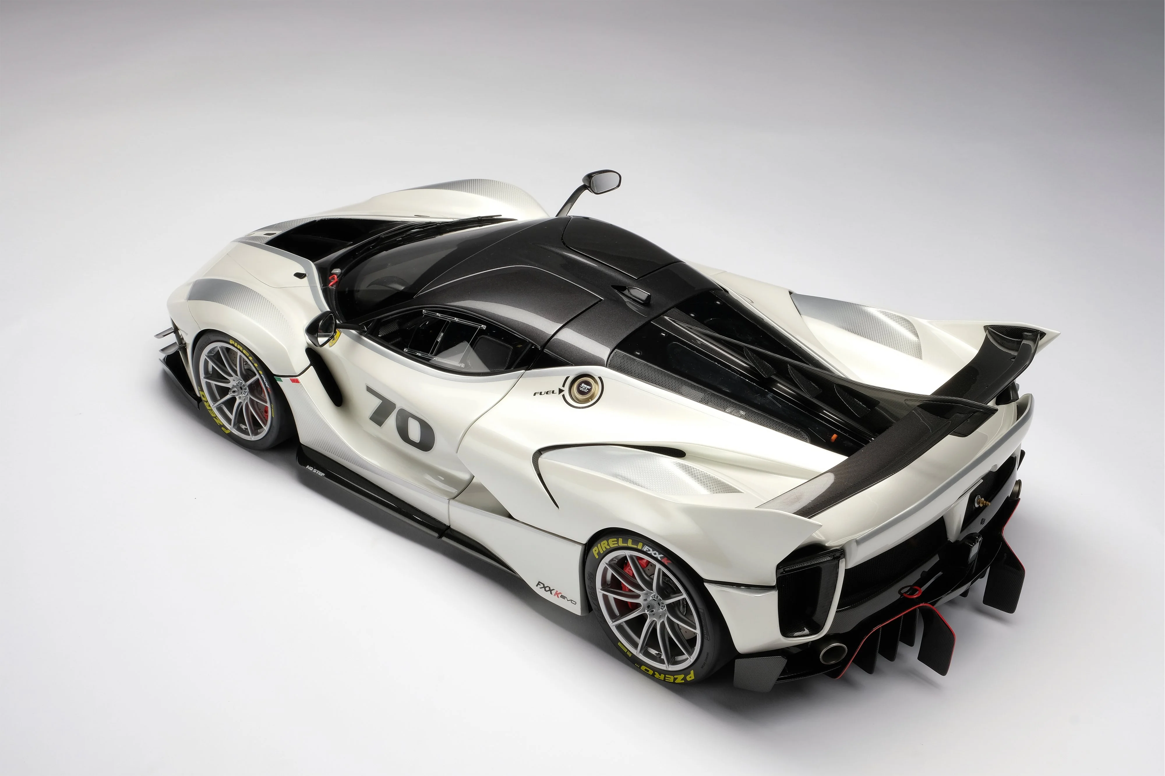Ferrari FXX K Evo (2017) - Image 7