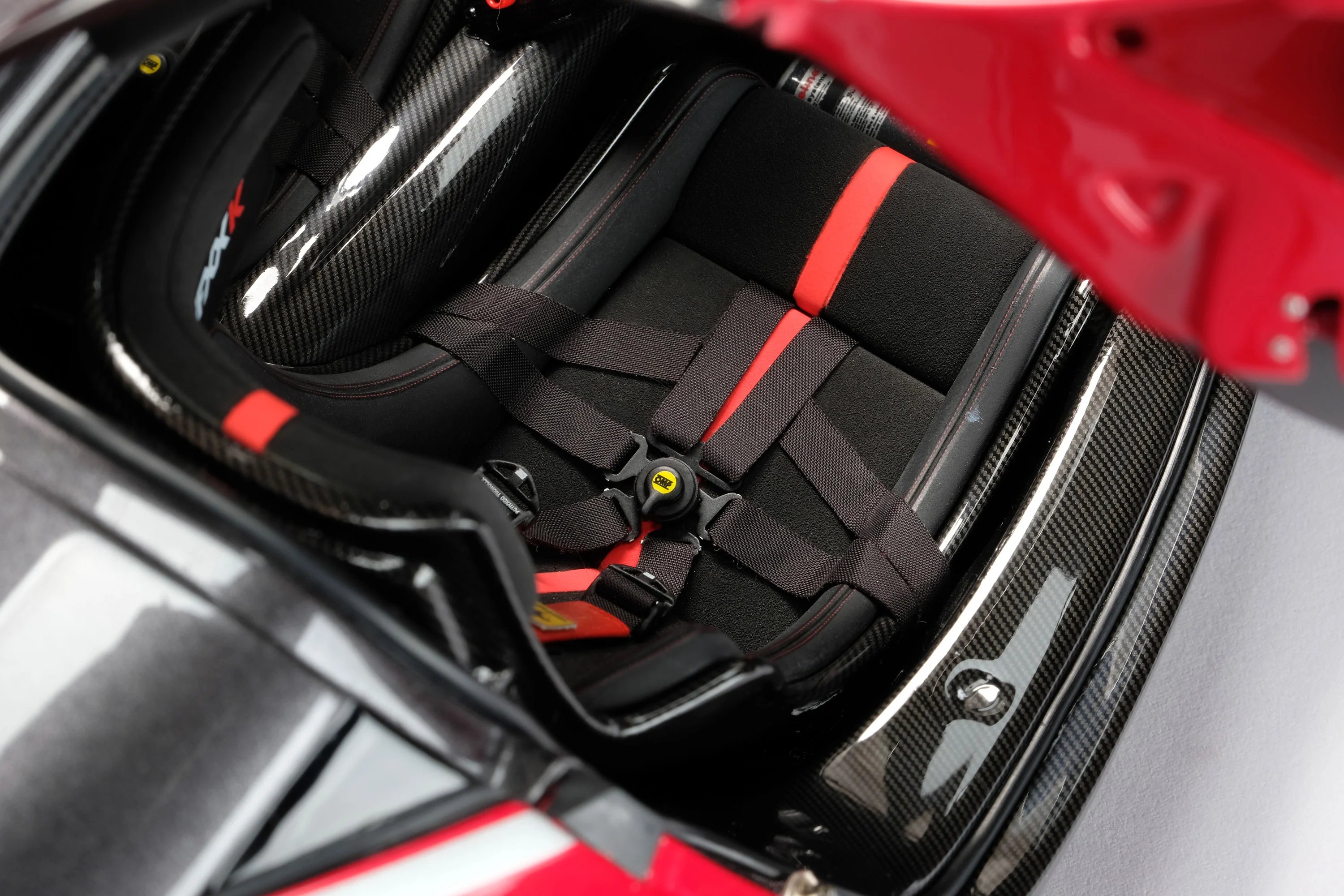 Ferrari FXX K (2014) - Image 12