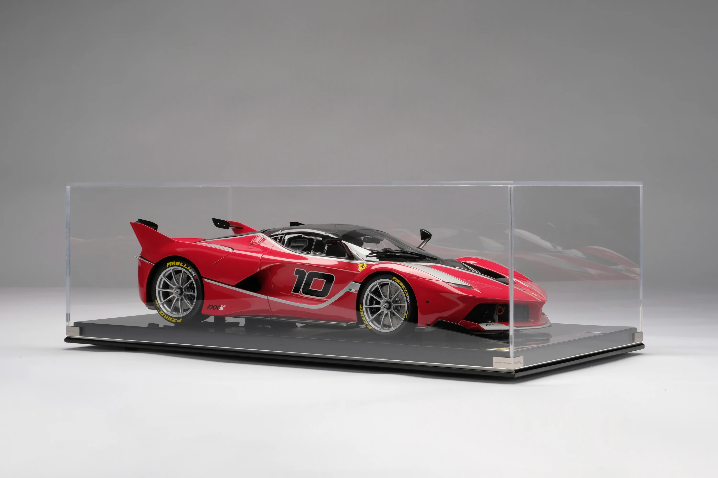 Ferrari FXX K (2014) - Image 14
