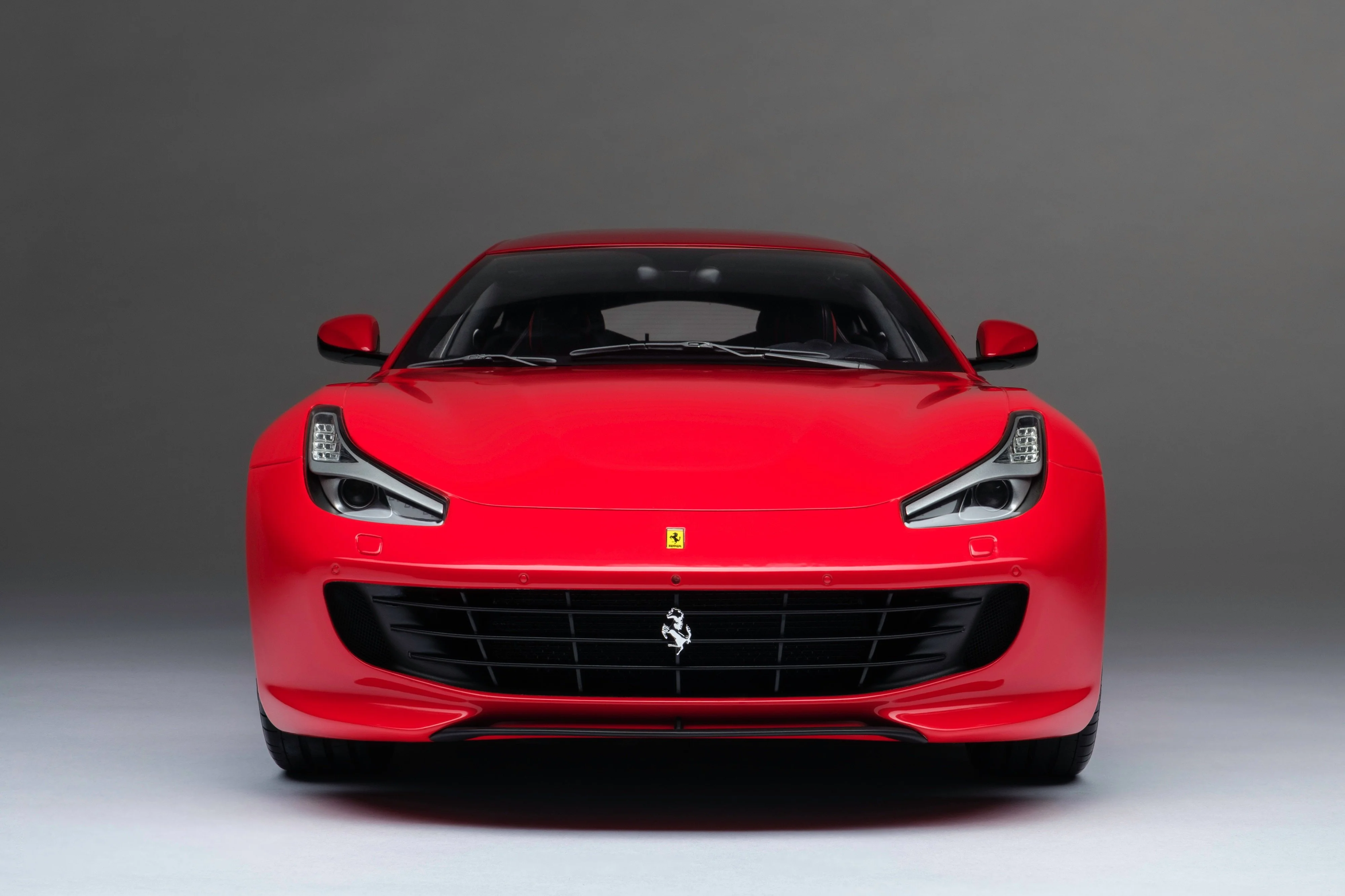 Ferrari GTC4Lusso (2016) - Image 4