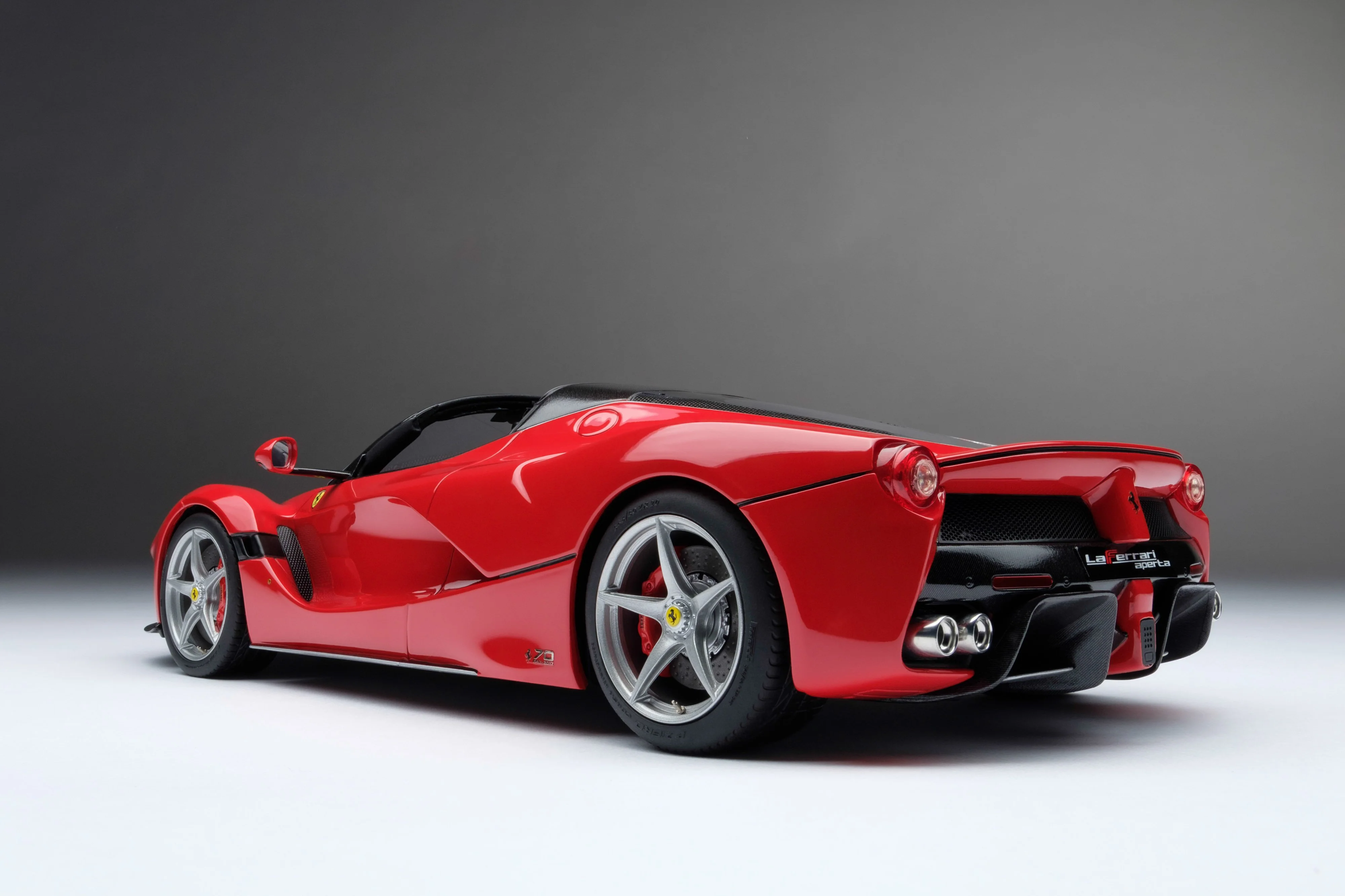 Ferrari LaFerrari Aperta - Image 11