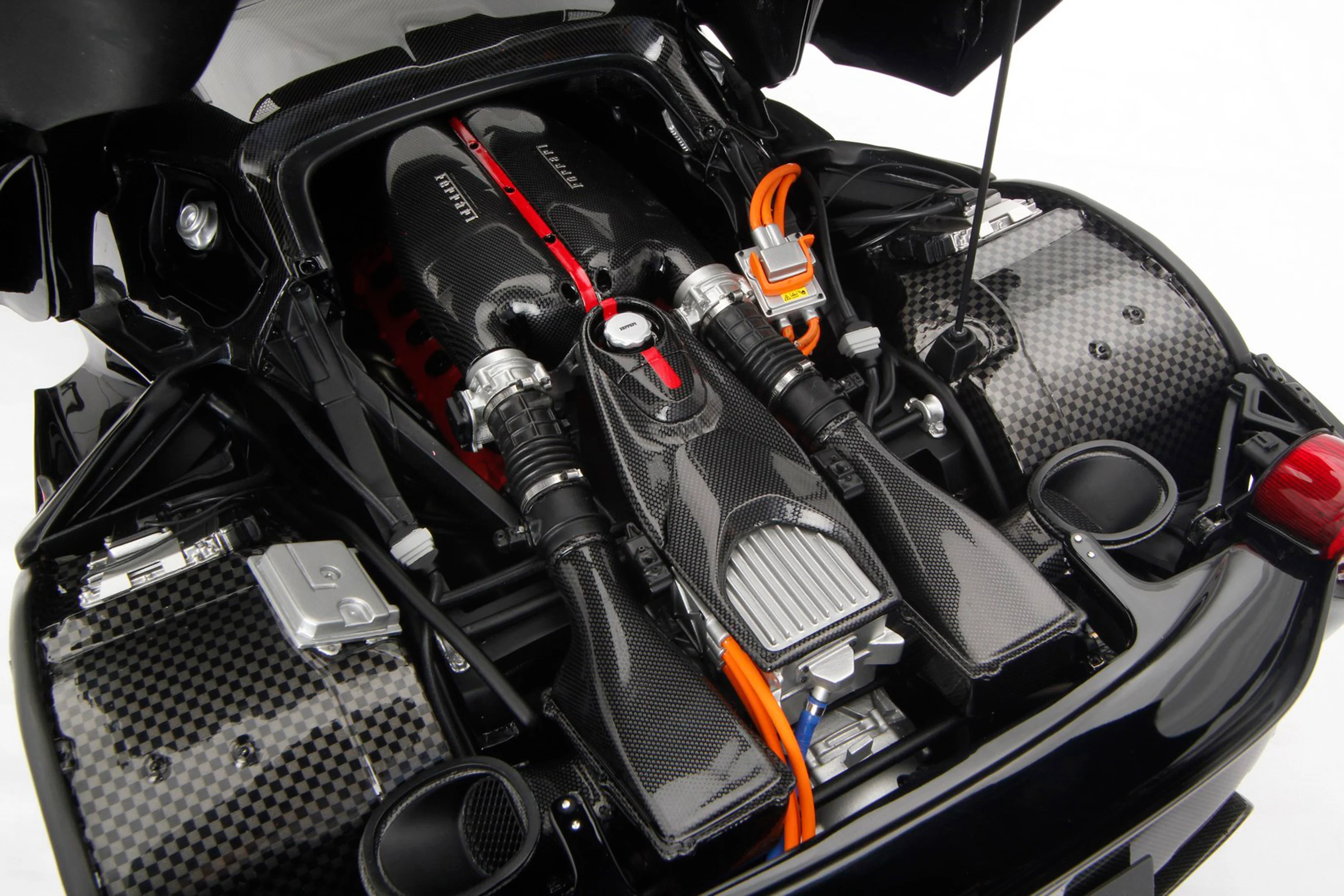 Ferrari LaFerrari Aperta (2016) - Image 24